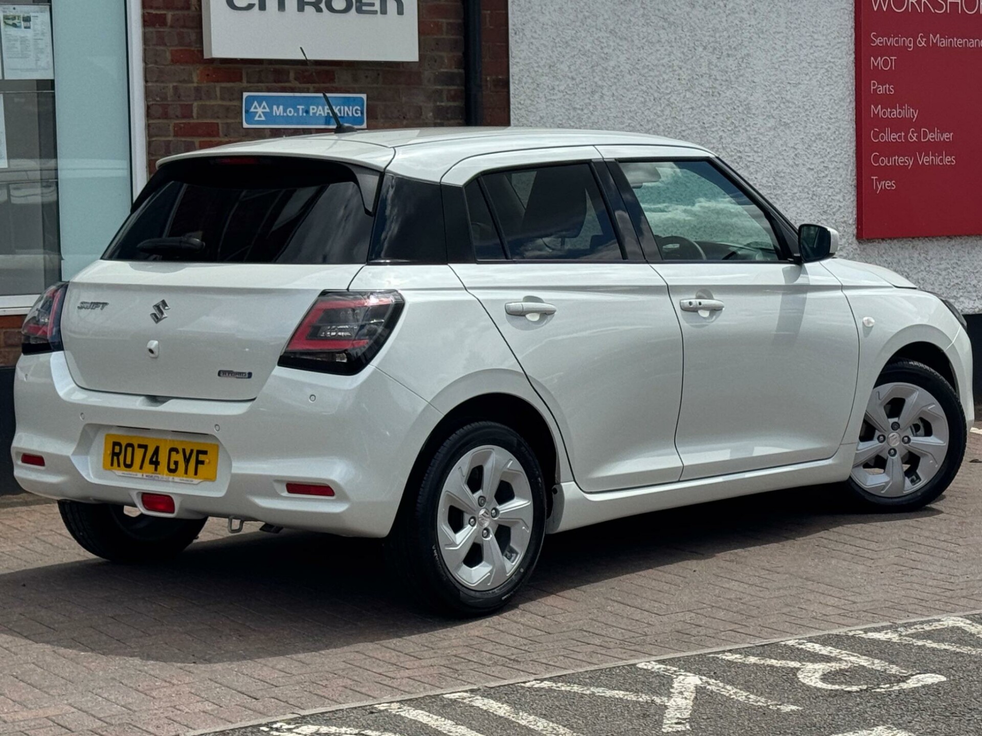 Suzuki Swift