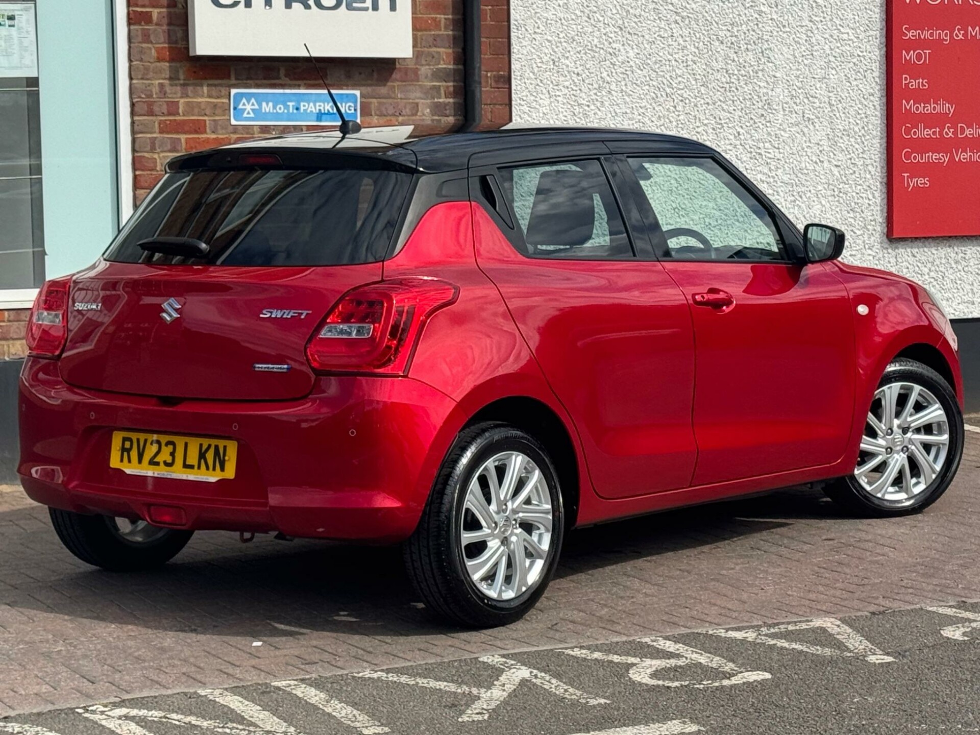 Suzuki Swift