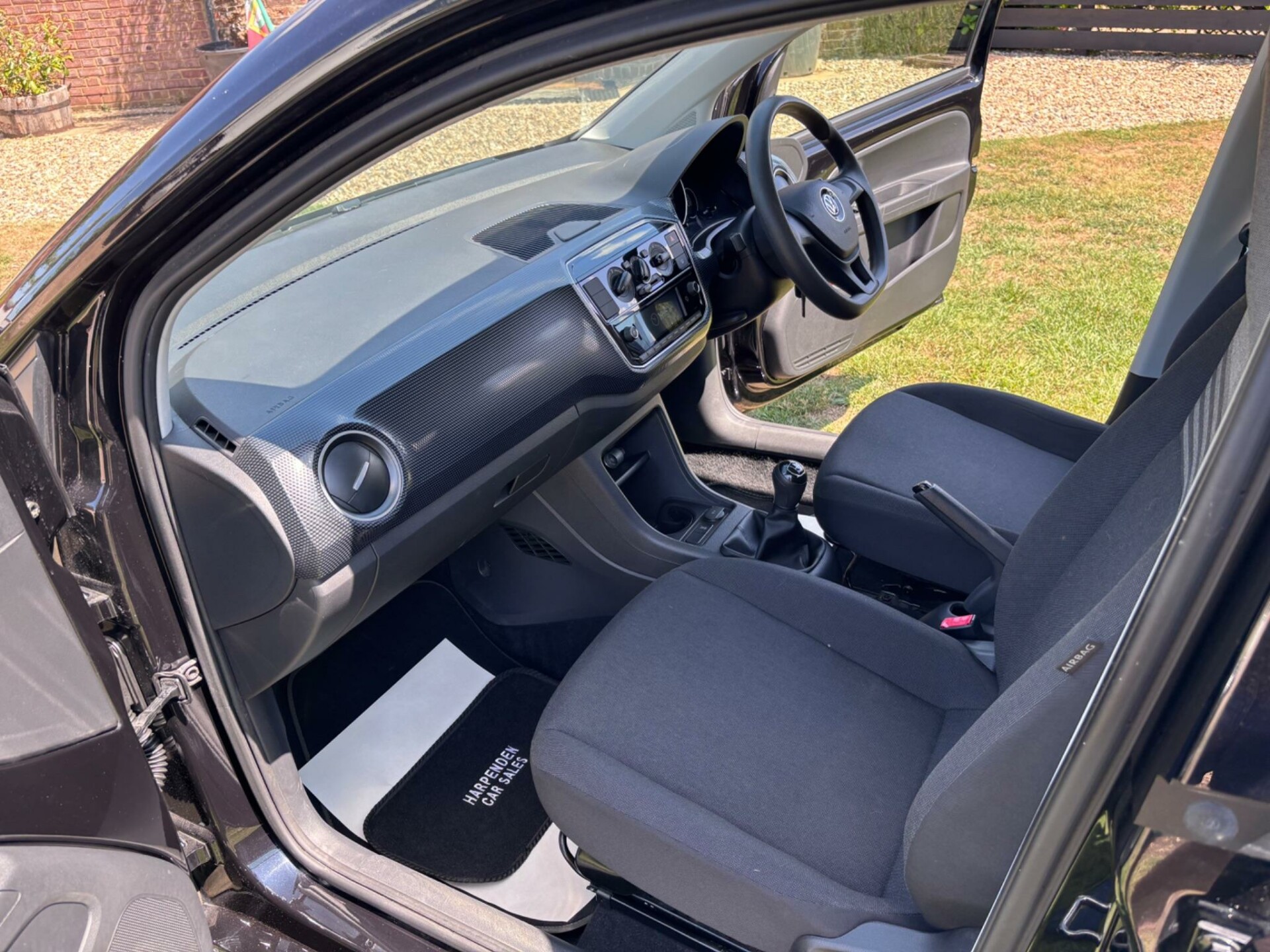 Volkswagen UP