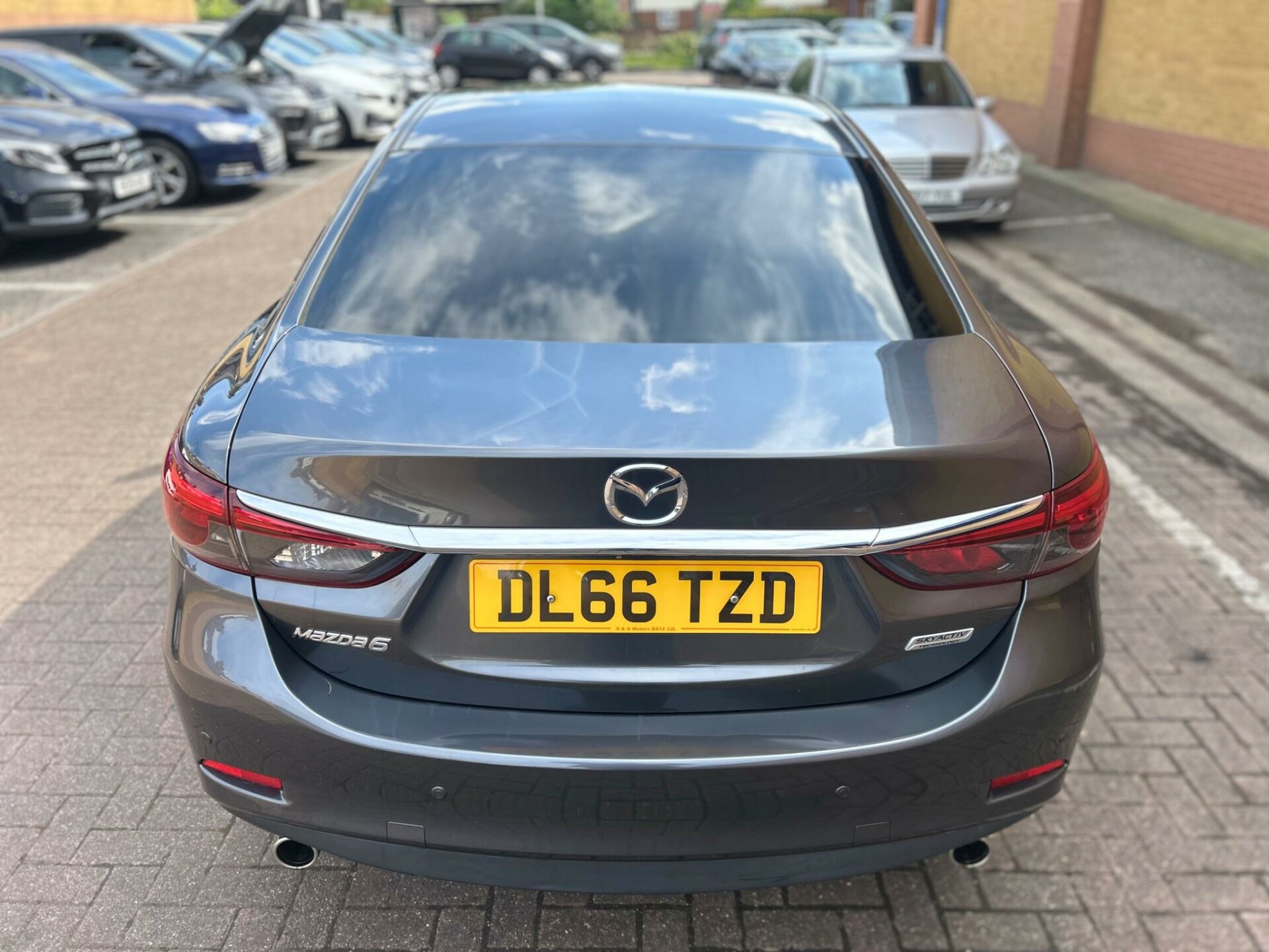Mazda Mazda6