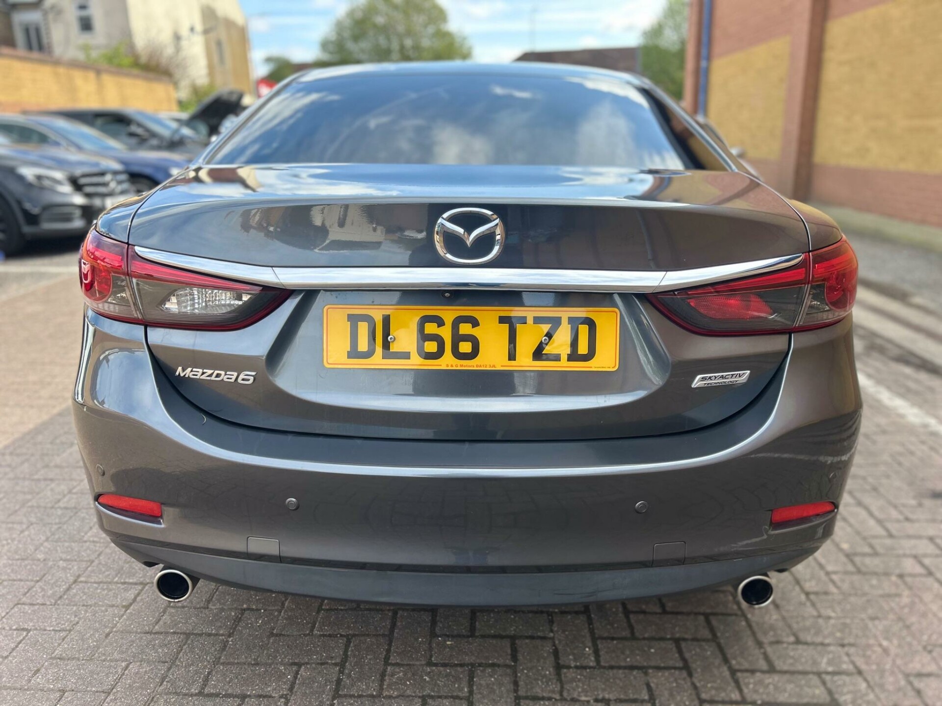 Mazda Mazda6