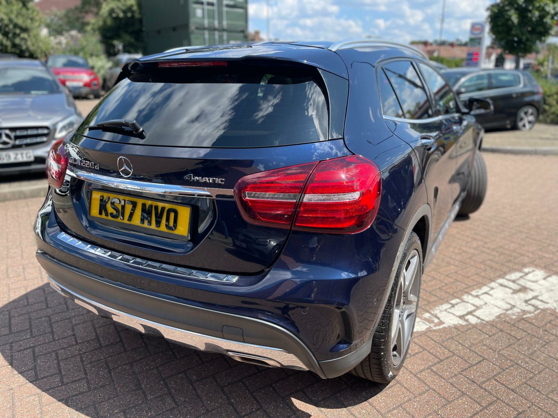 Mercedes Benz GLA Class