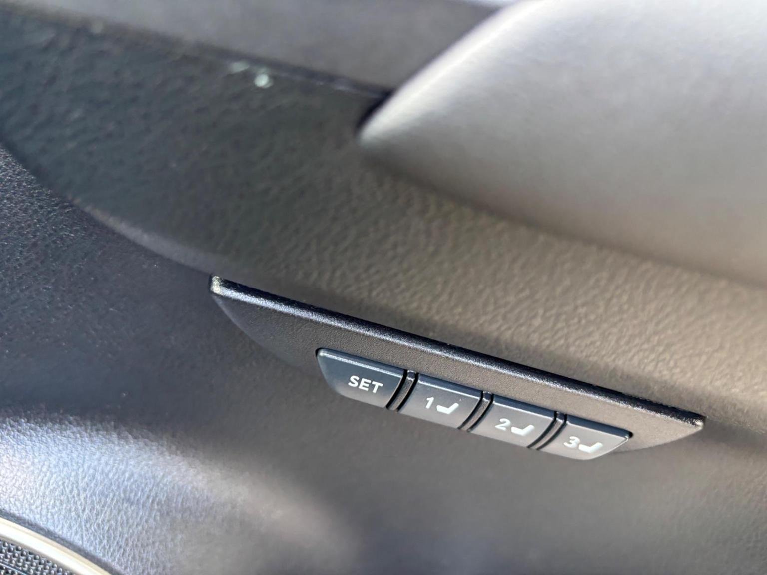 Lexus NX 300h