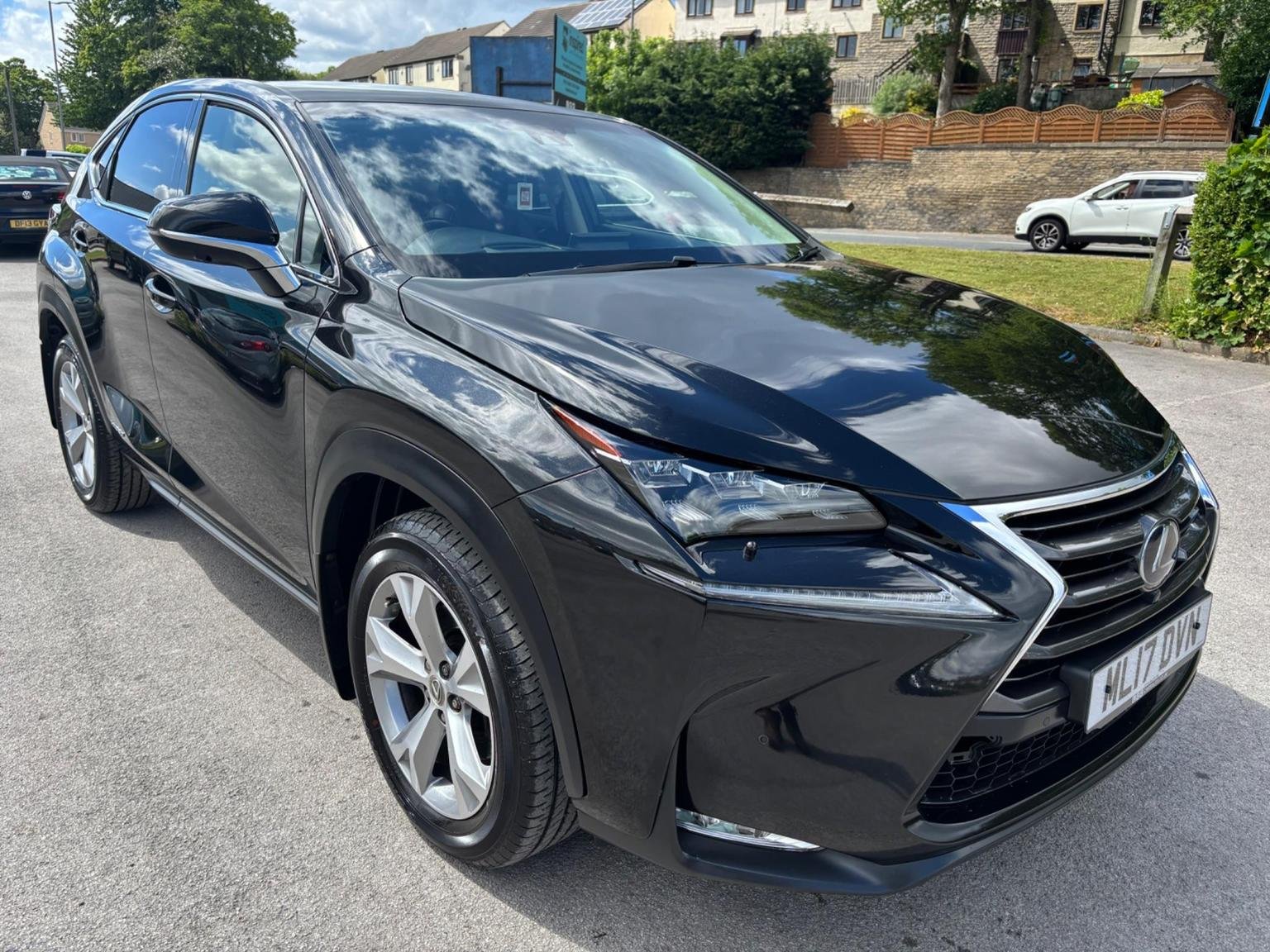 Lexus NX 300h