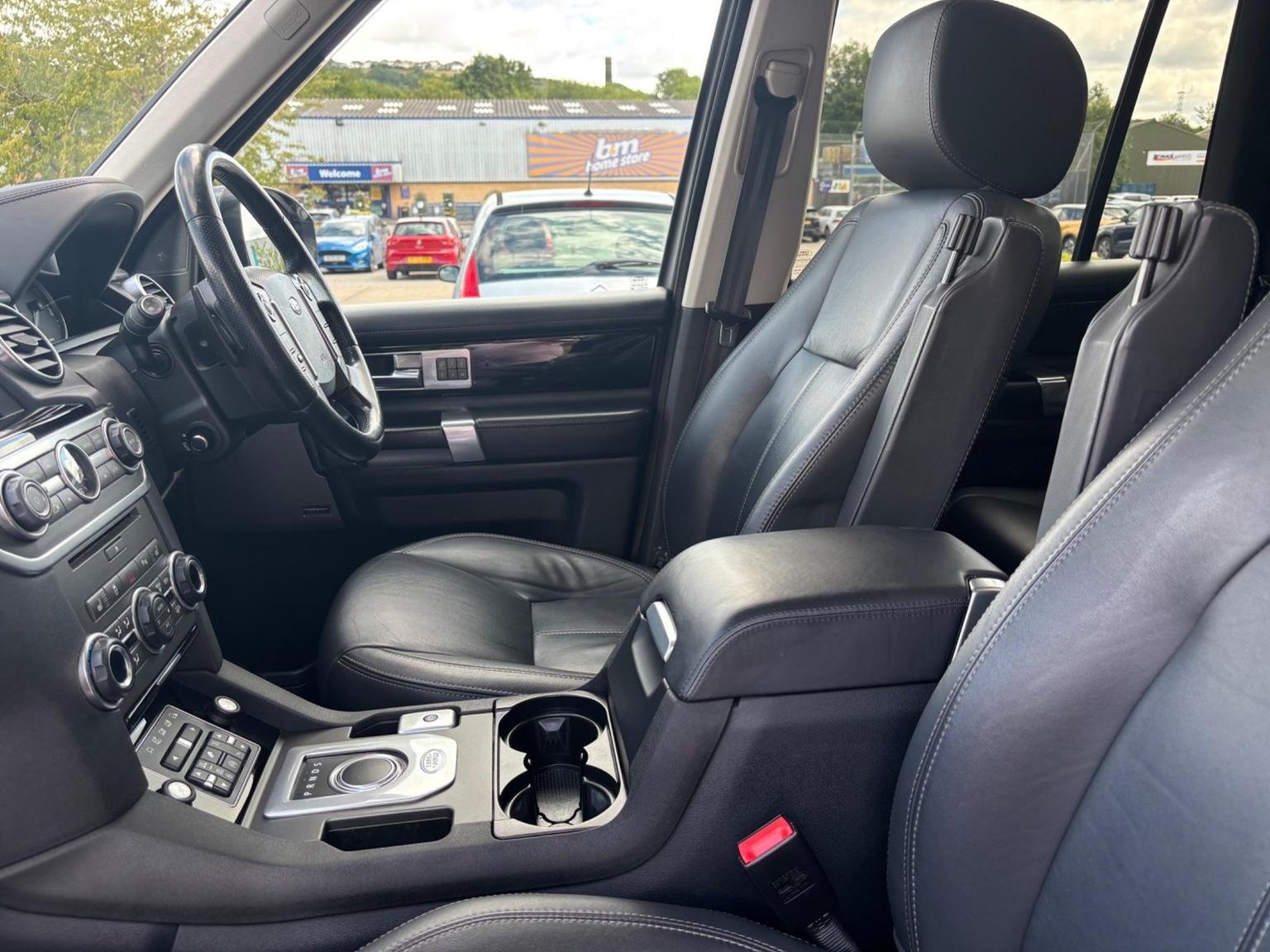 Land Rover Discovery 4