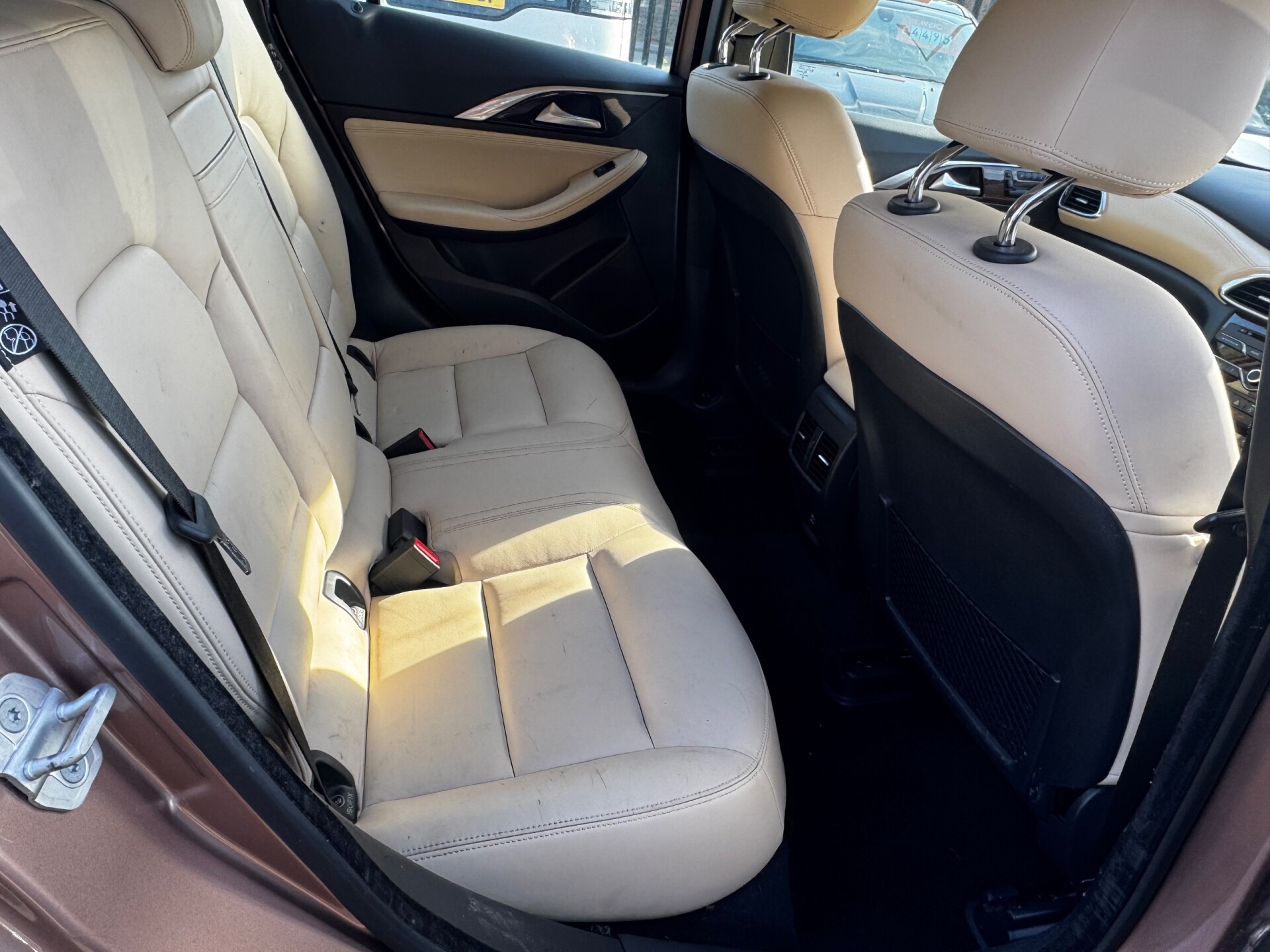 Infiniti Q30