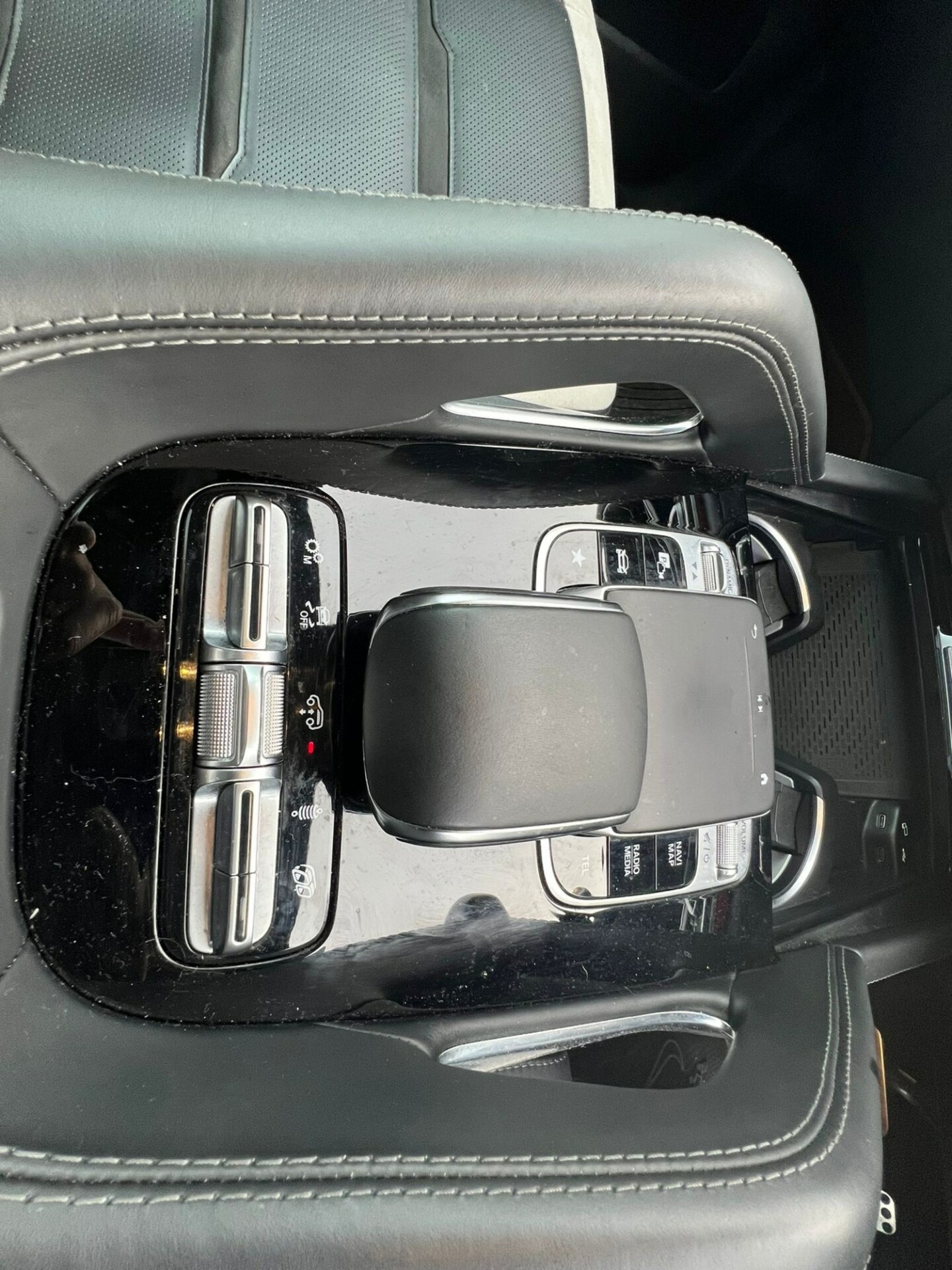 Mercedes Benz GLE-CLASS