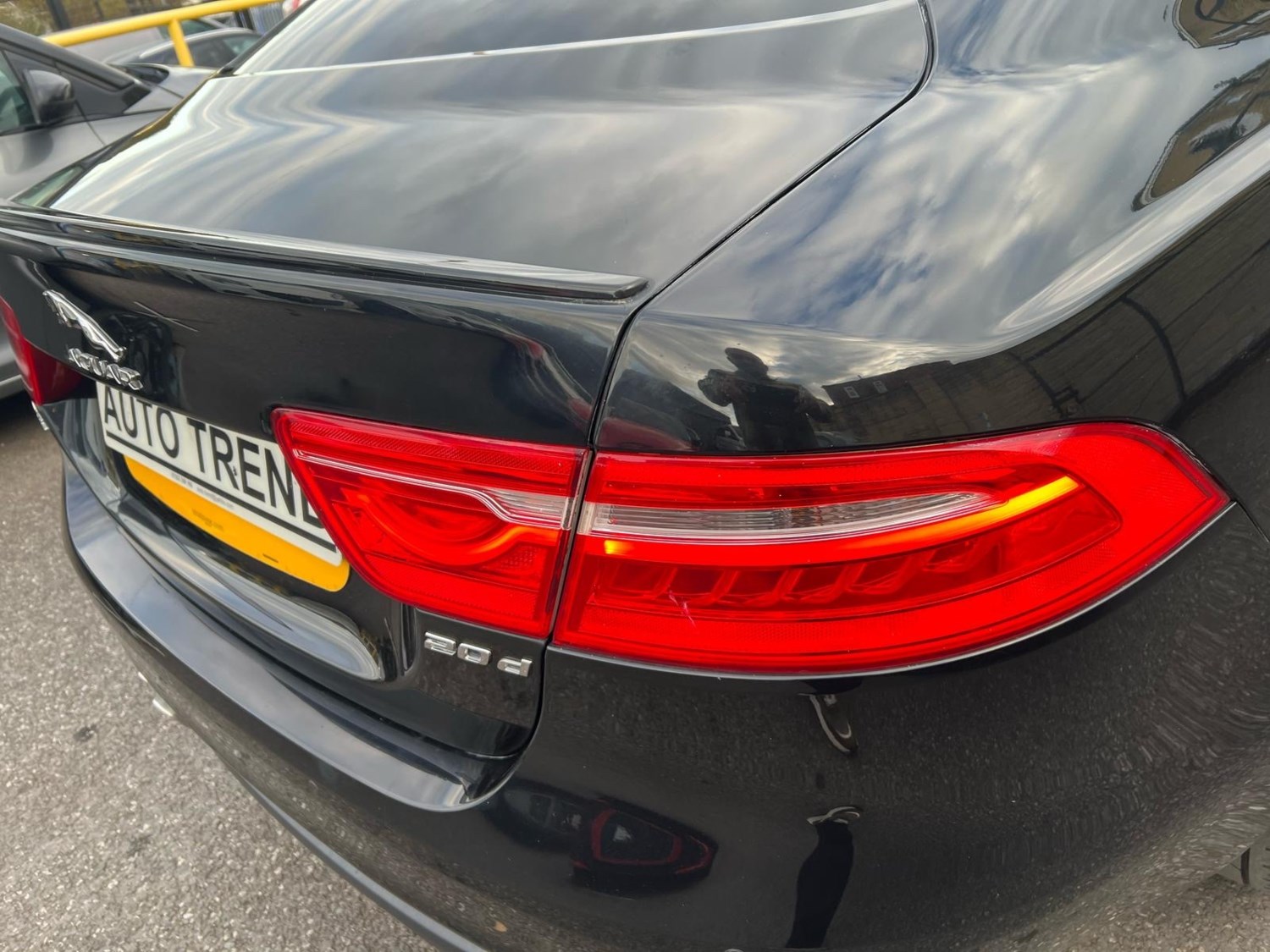 Jaguar XE