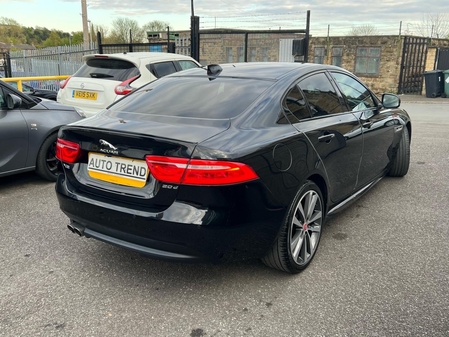 Jaguar XE
