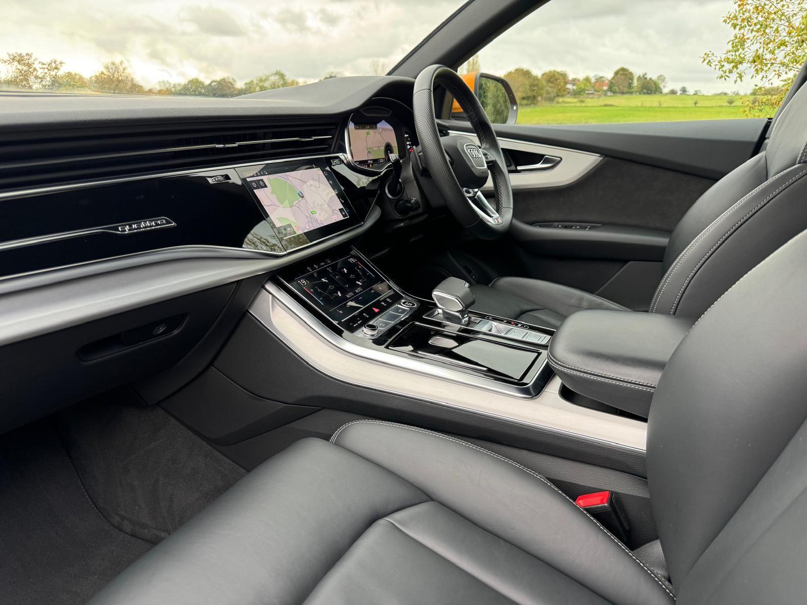 Audi Q8