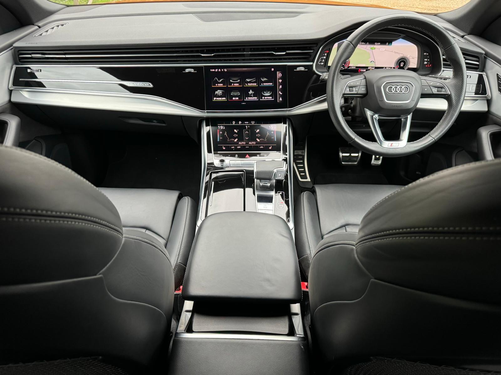 Audi Q8