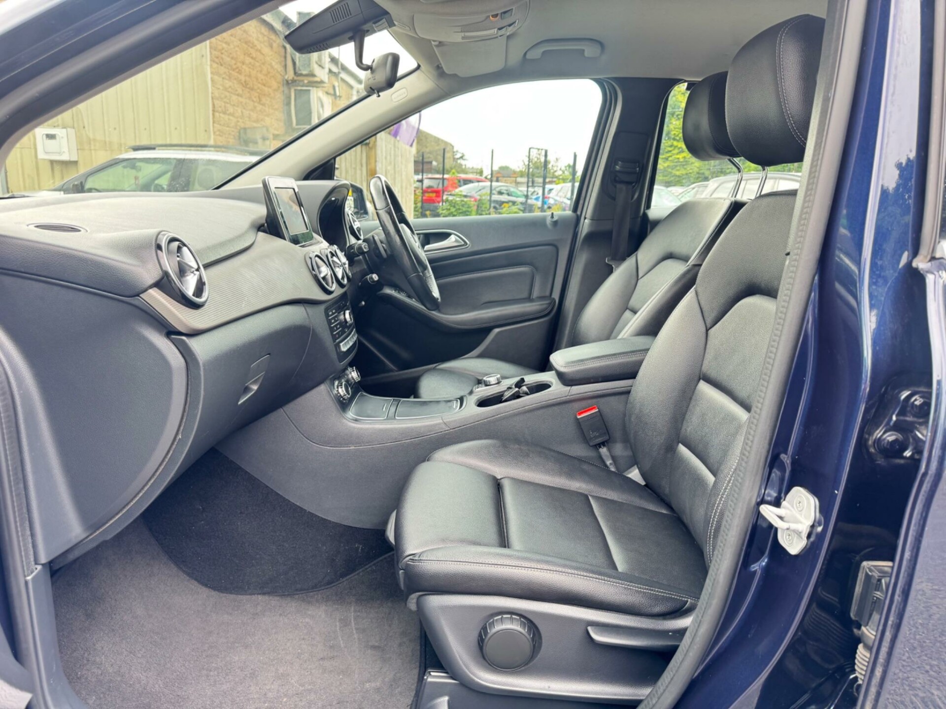 Mercedes Benz B Class