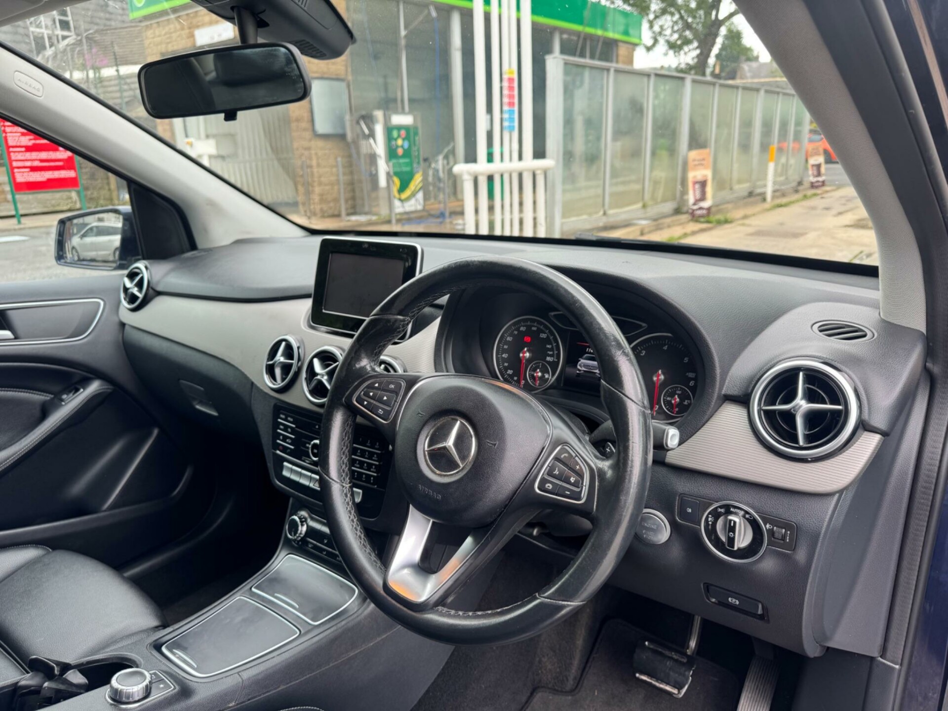 Mercedes Benz B Class