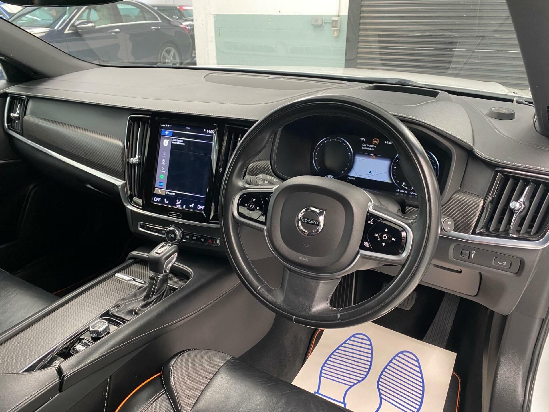 Volvo V90