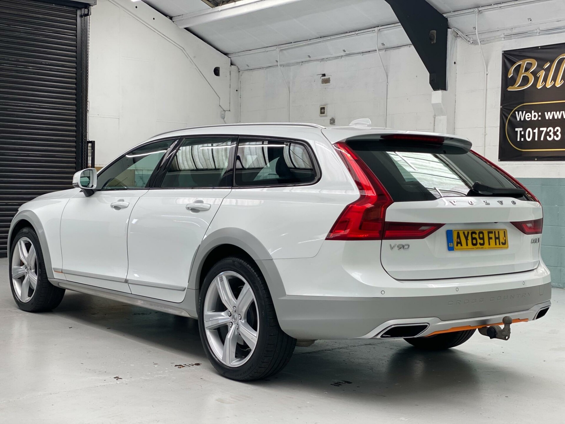 Volvo V90