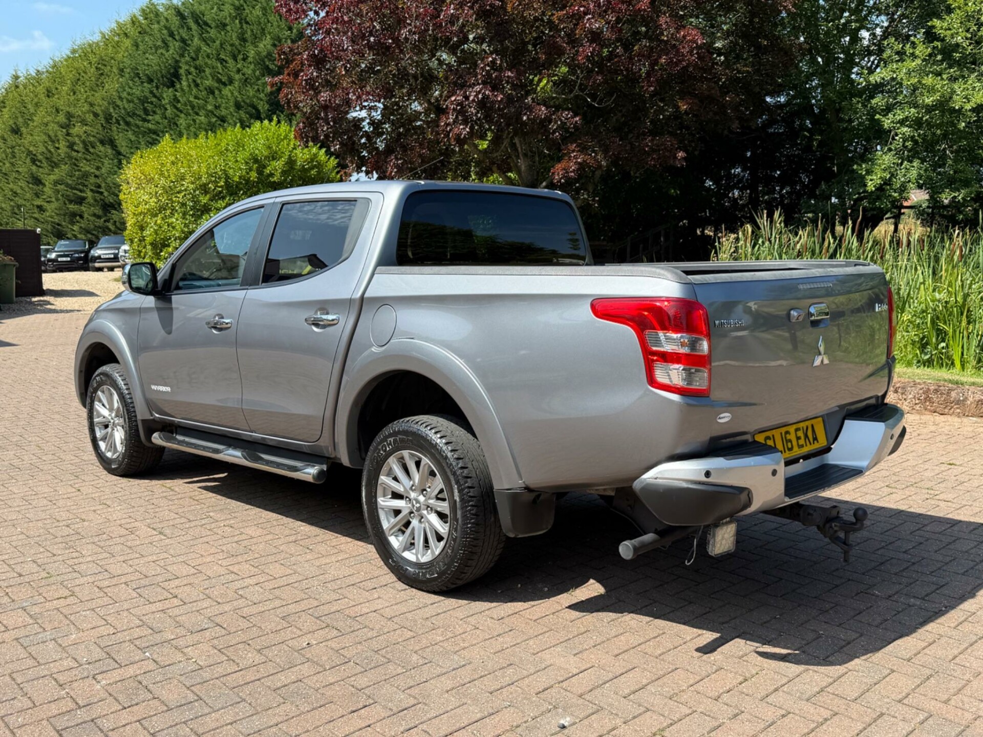 Mitsubishi L200