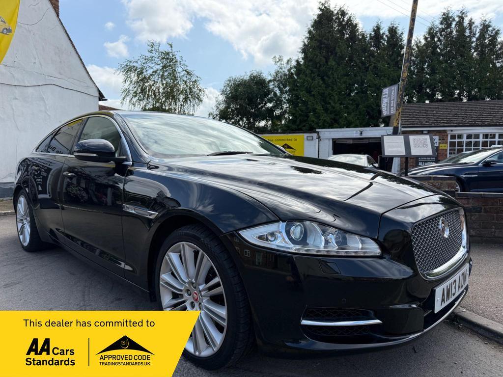 Jaguar XJ