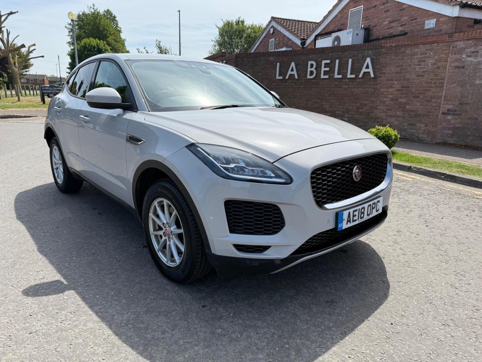 Jaguar E Pace