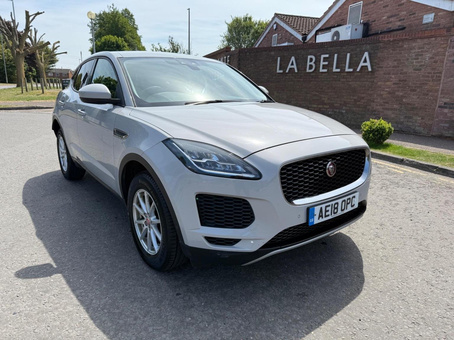 Jaguar E Pace