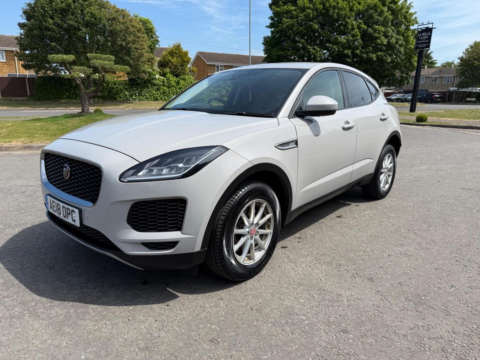 Jaguar E Pace