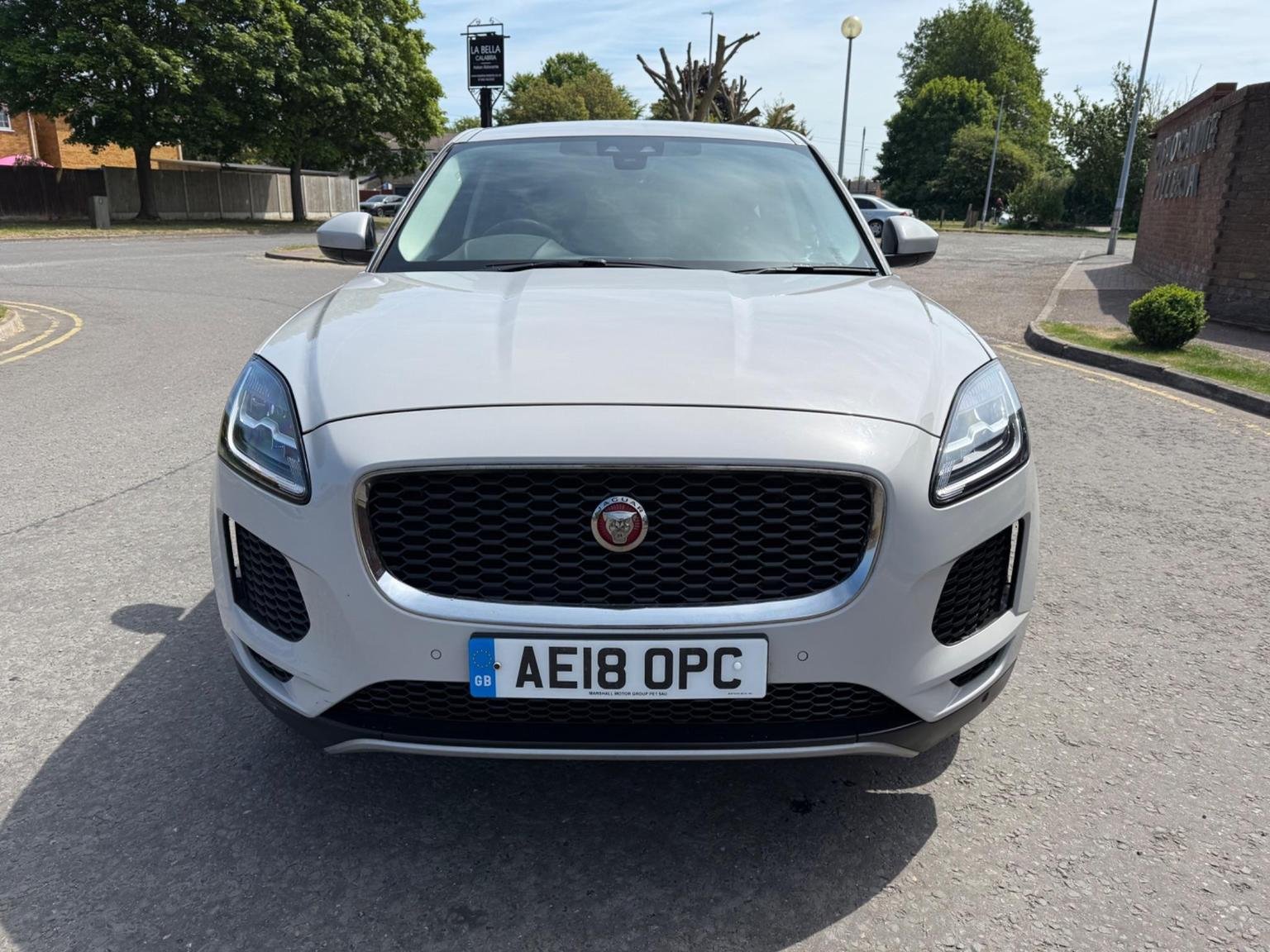 Jaguar E Pace
