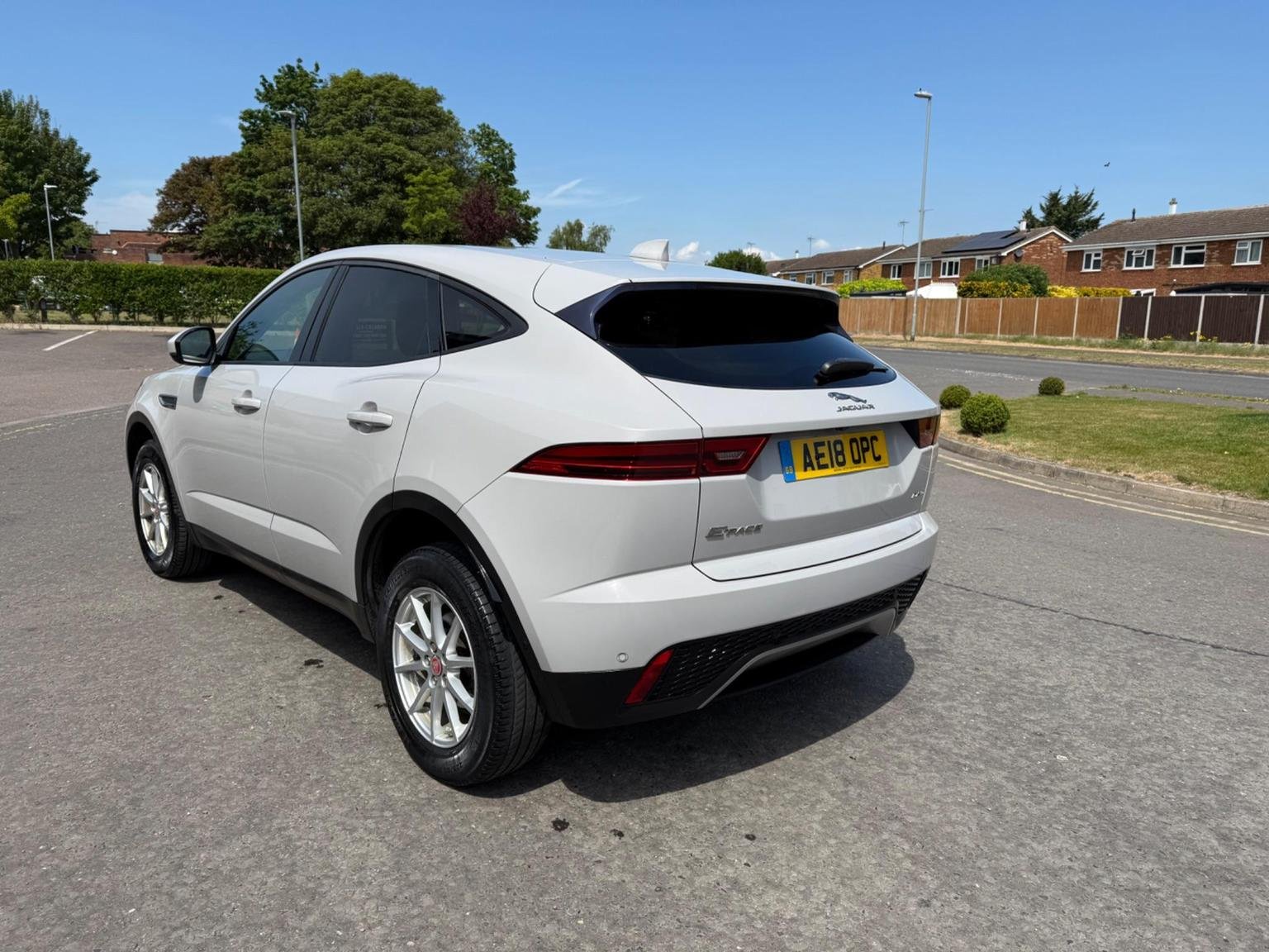 Jaguar E Pace