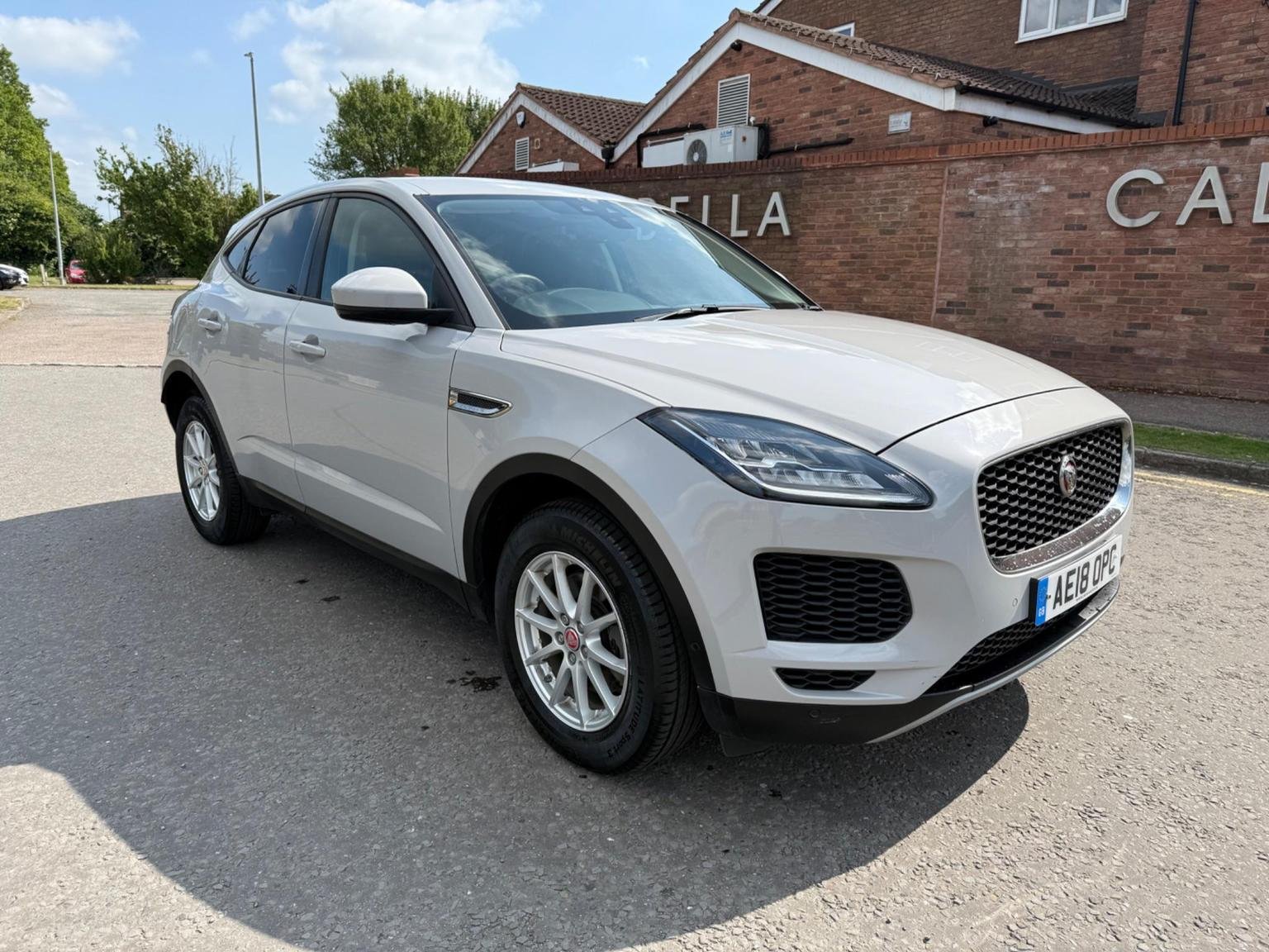 Jaguar E Pace