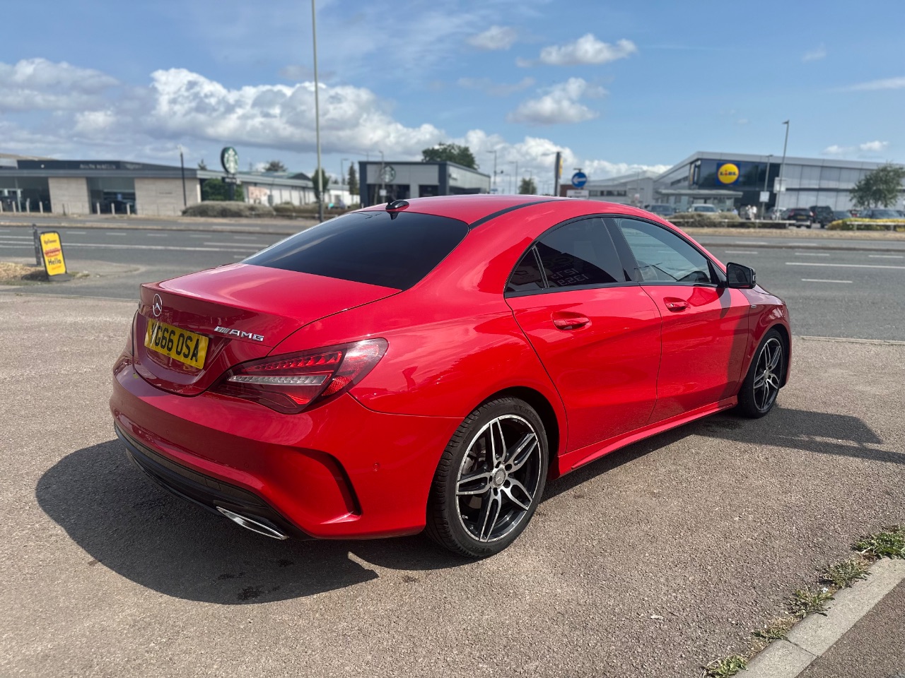 Mercedes Benz CLA