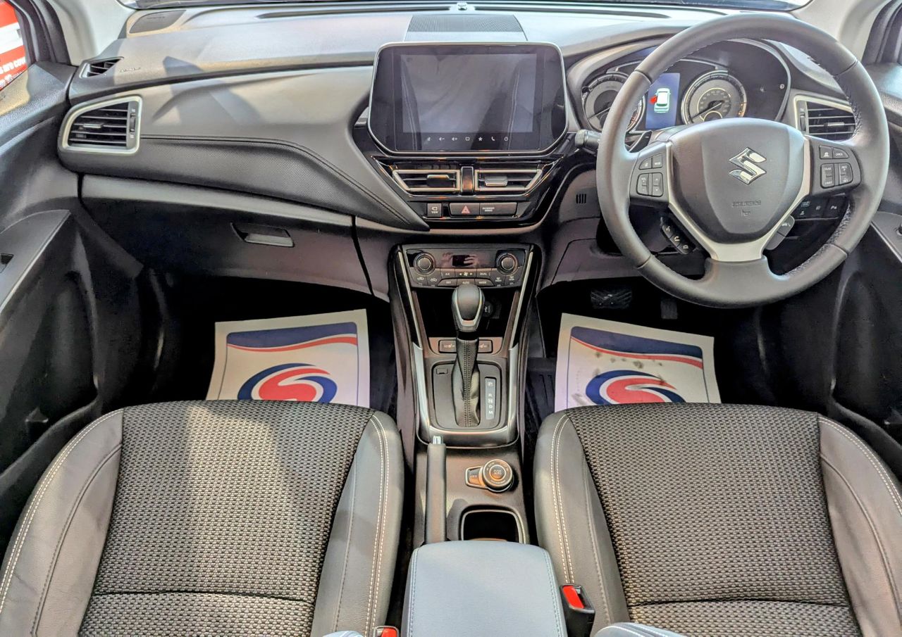 Suzuki S-Cross