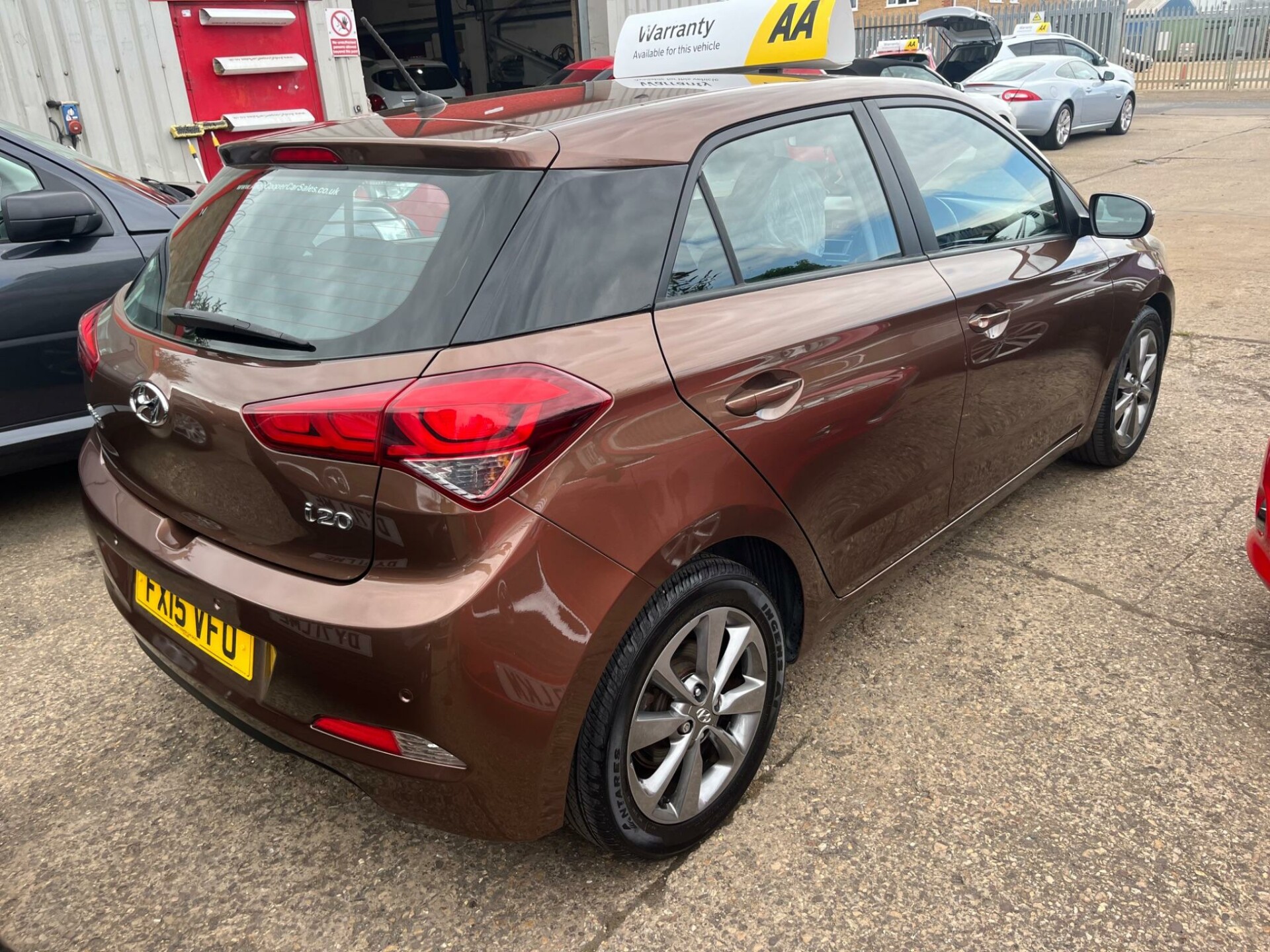 Hyundai i20