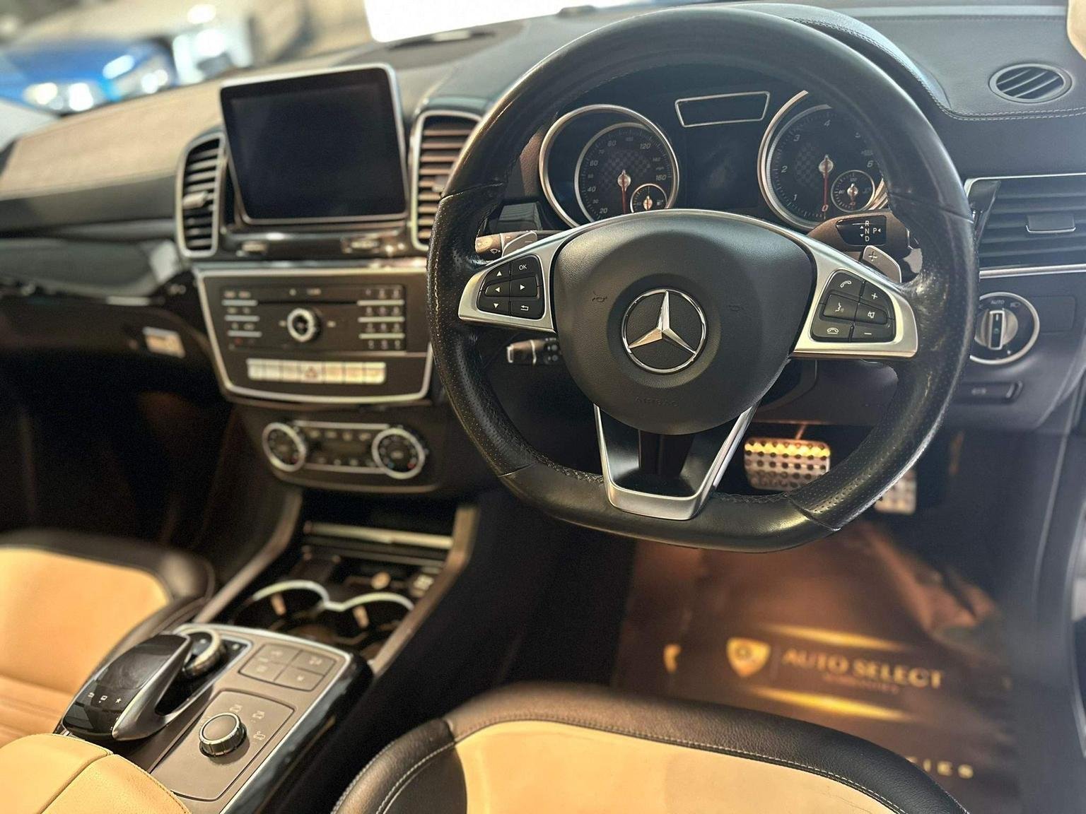 Mercedes Benz GLE-CLASS