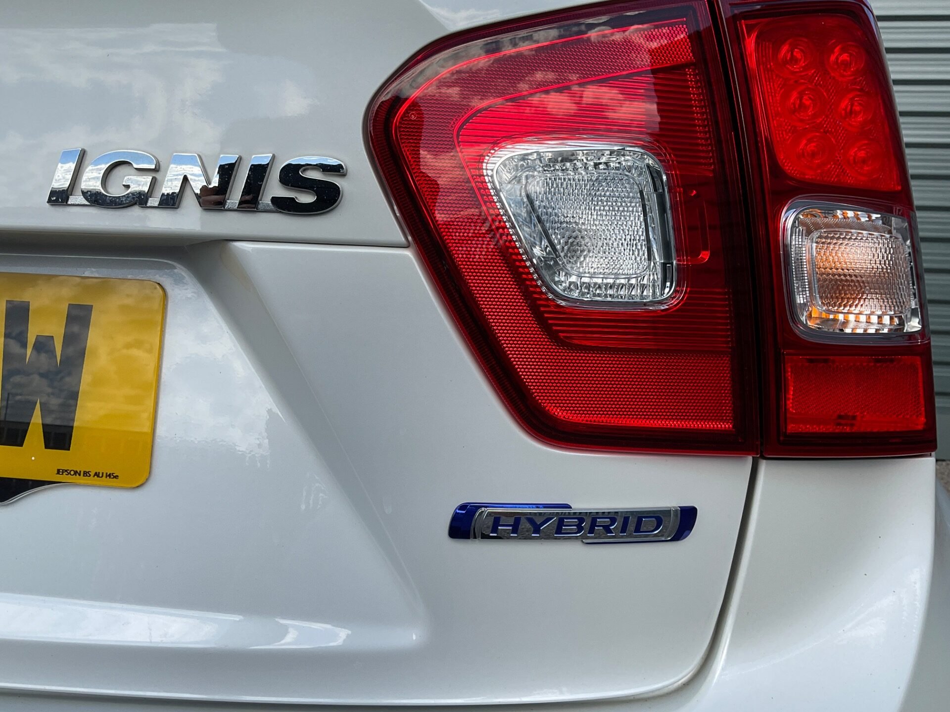 Suzuki Ignis