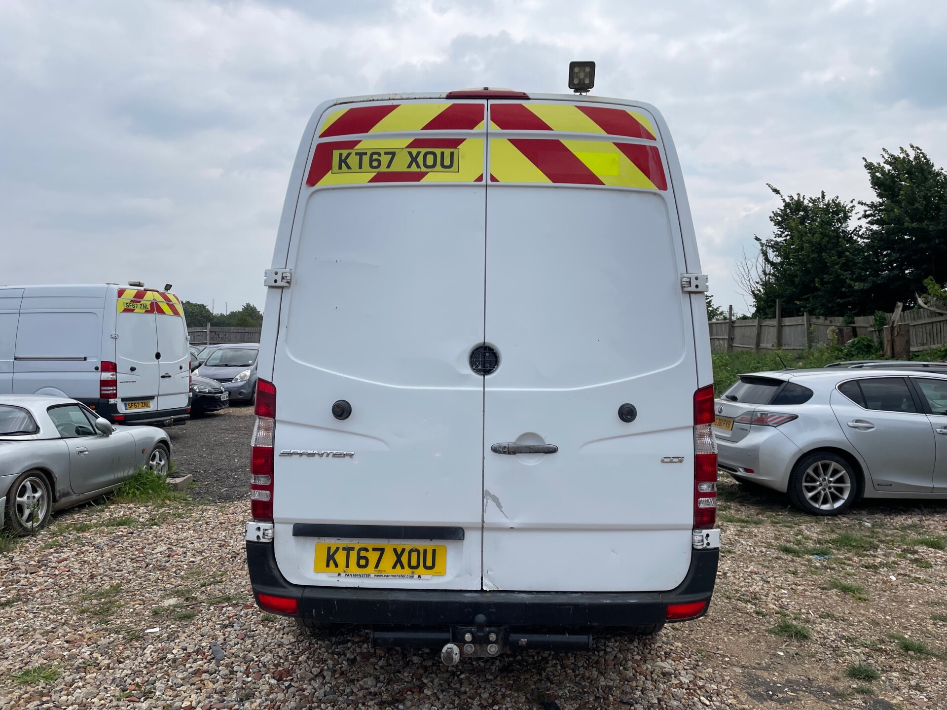 Mercedes Benz Sprinter