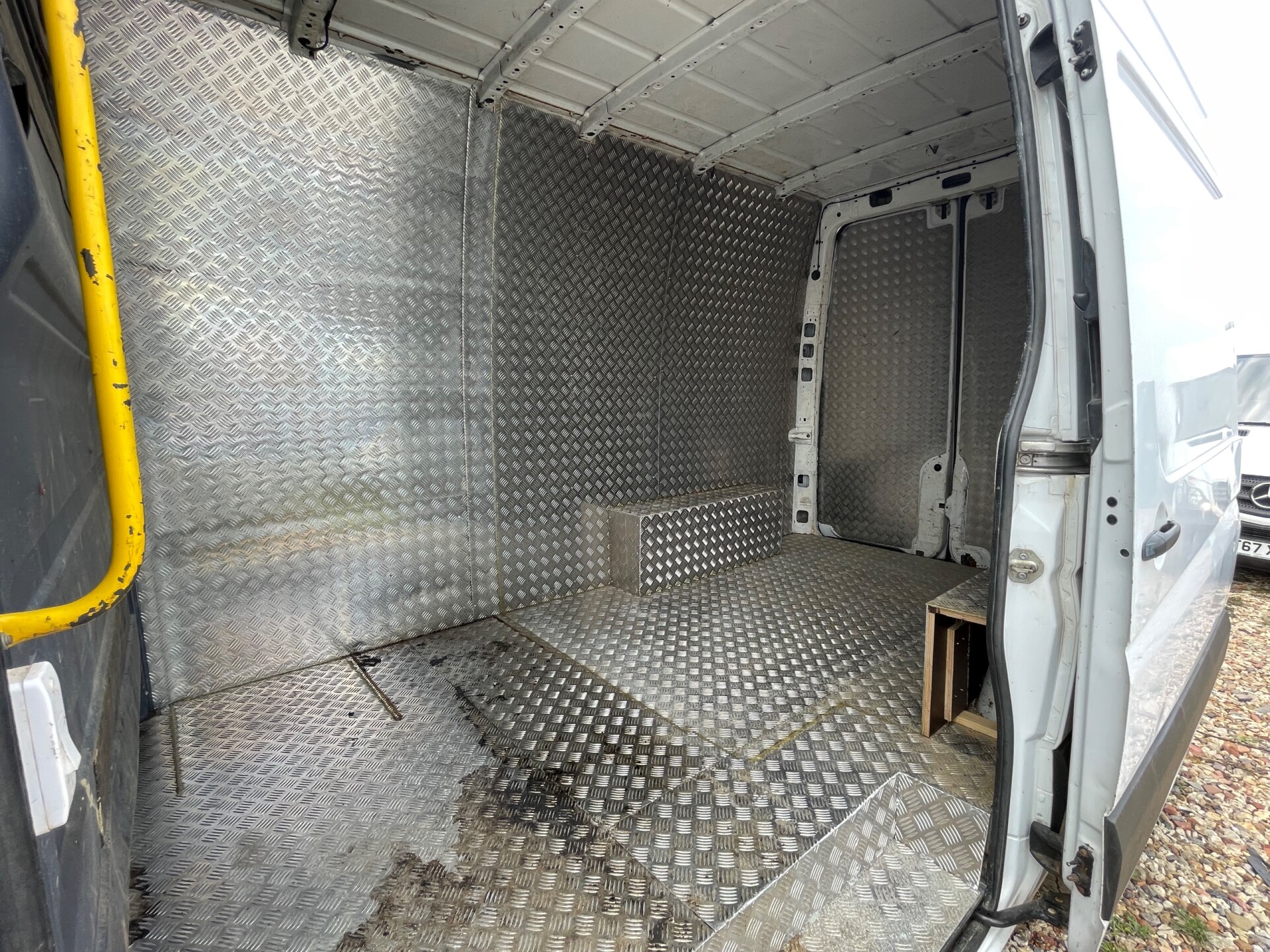 Mercedes Benz Sprinter
