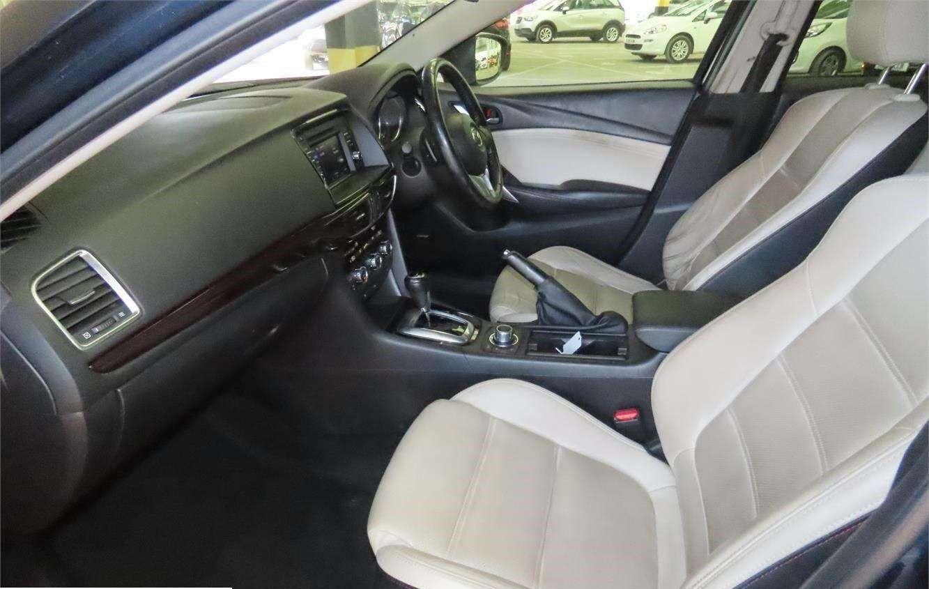 Mazda Mazda6
