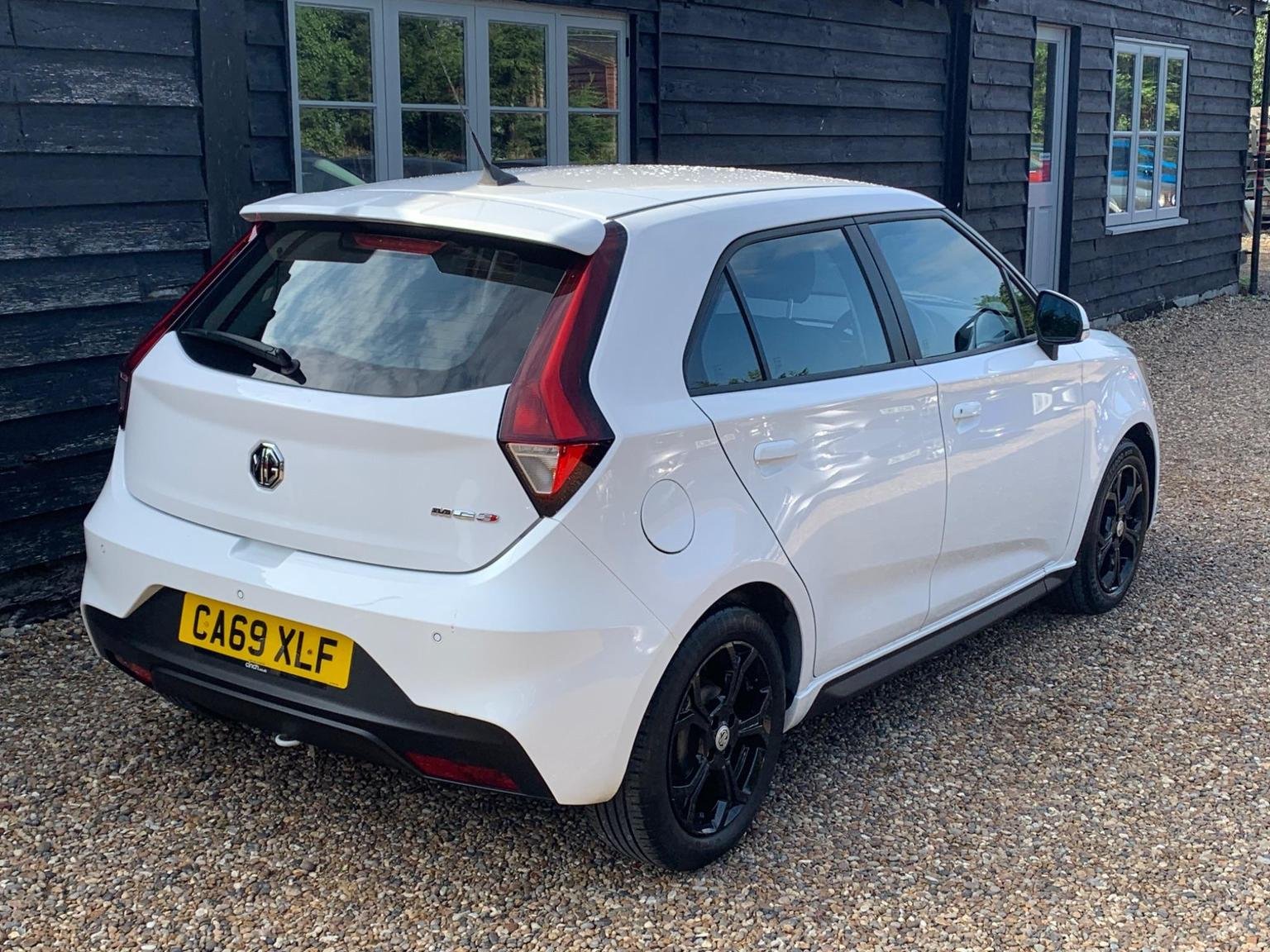 MG 3