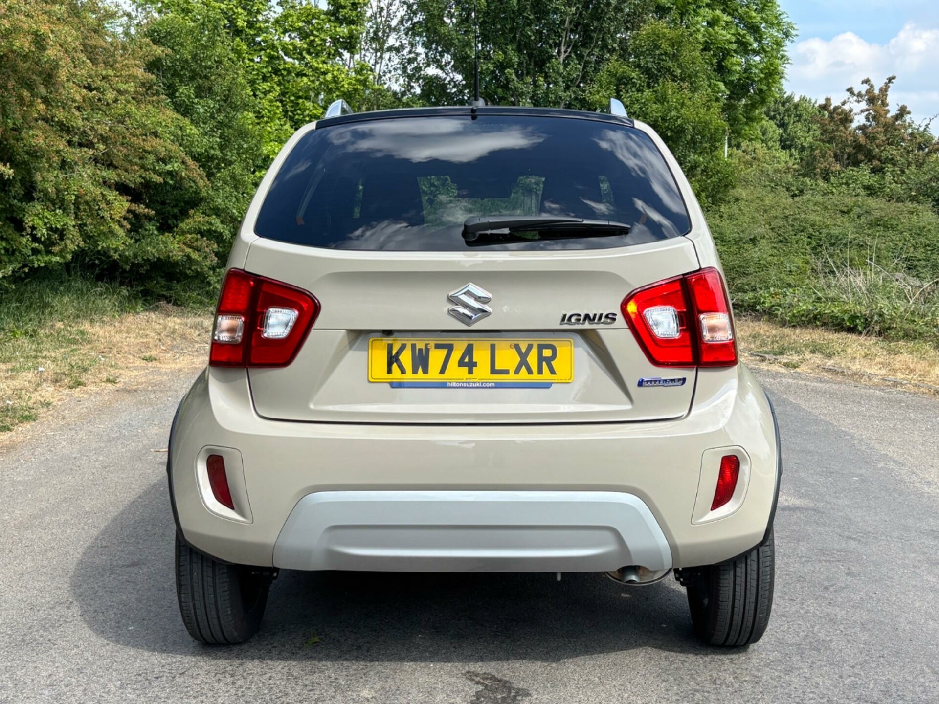 Suzuki Ignis