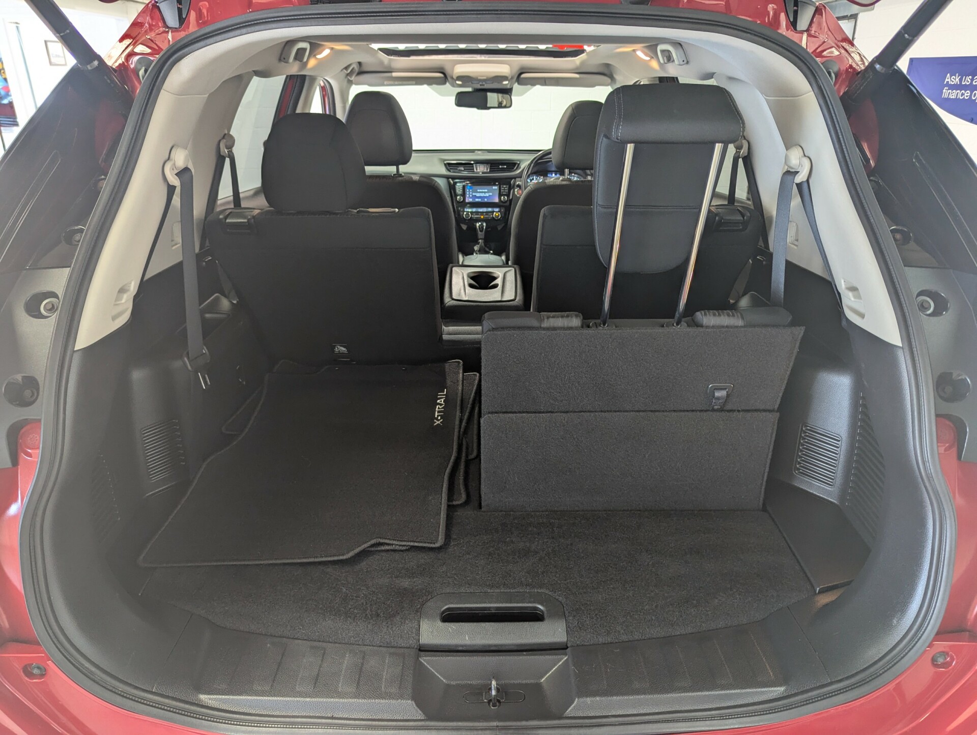 Nissan X Trail