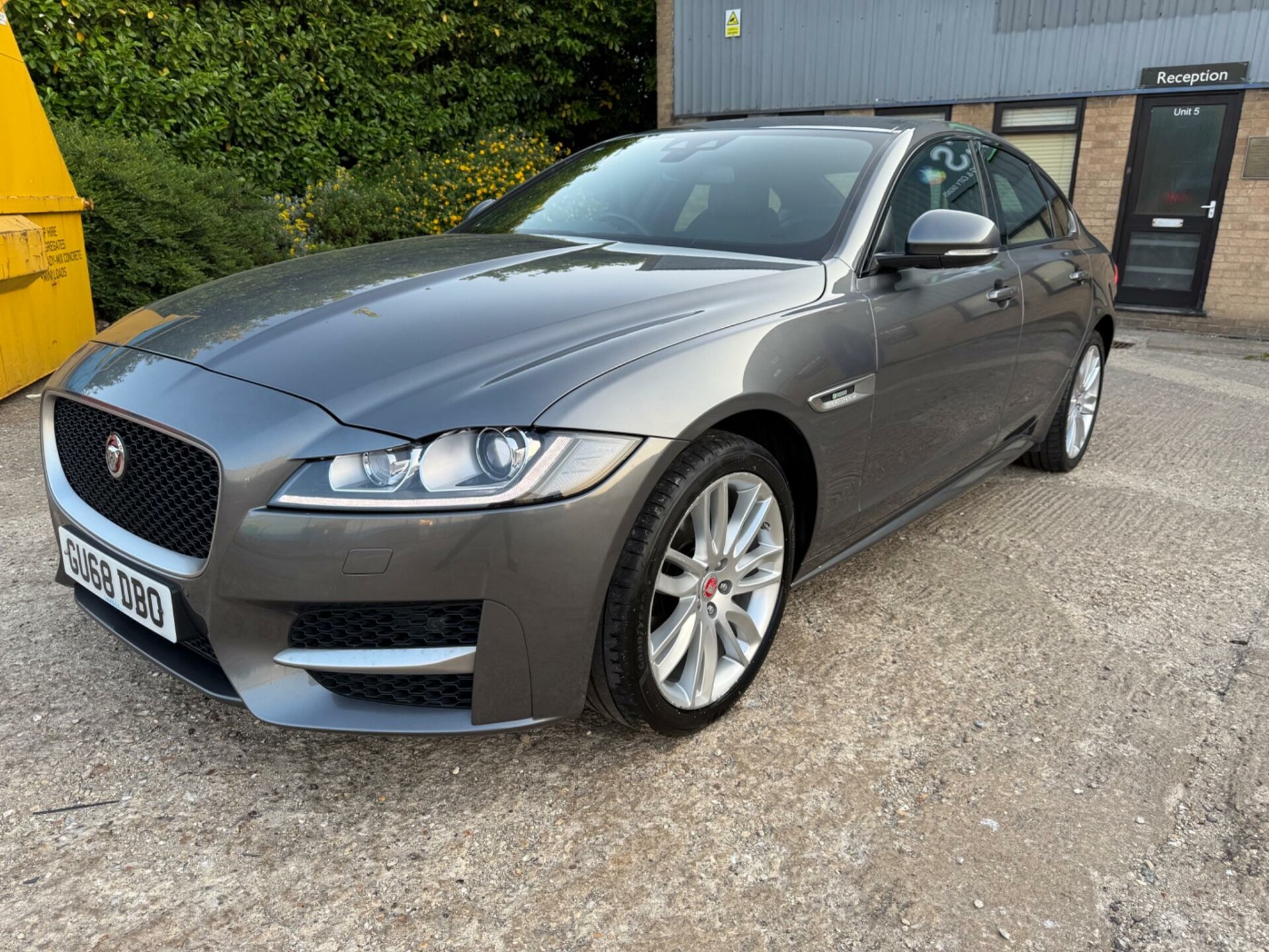 Jaguar XF
