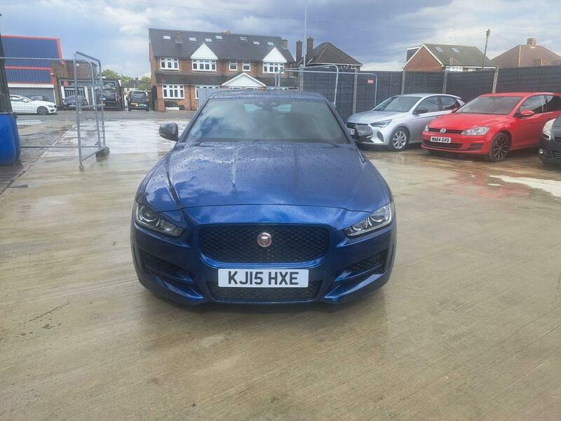 Jaguar XE
