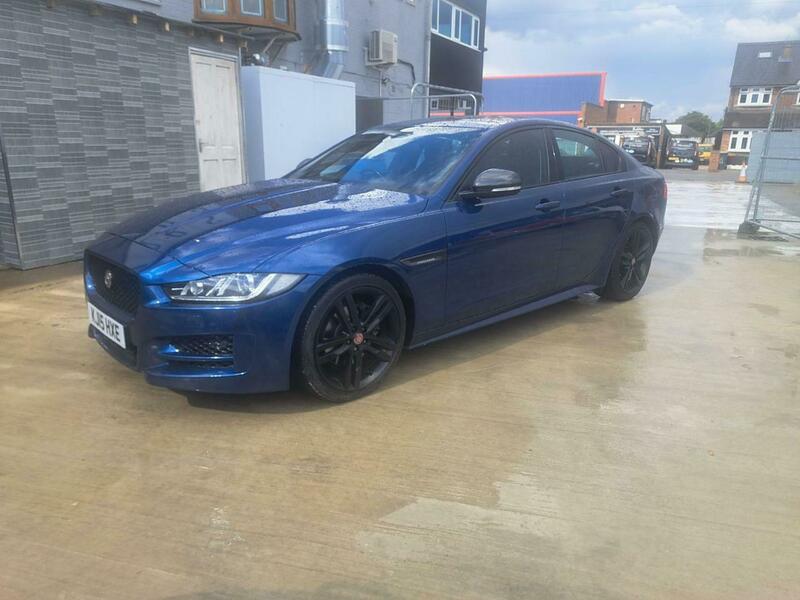 Jaguar XE