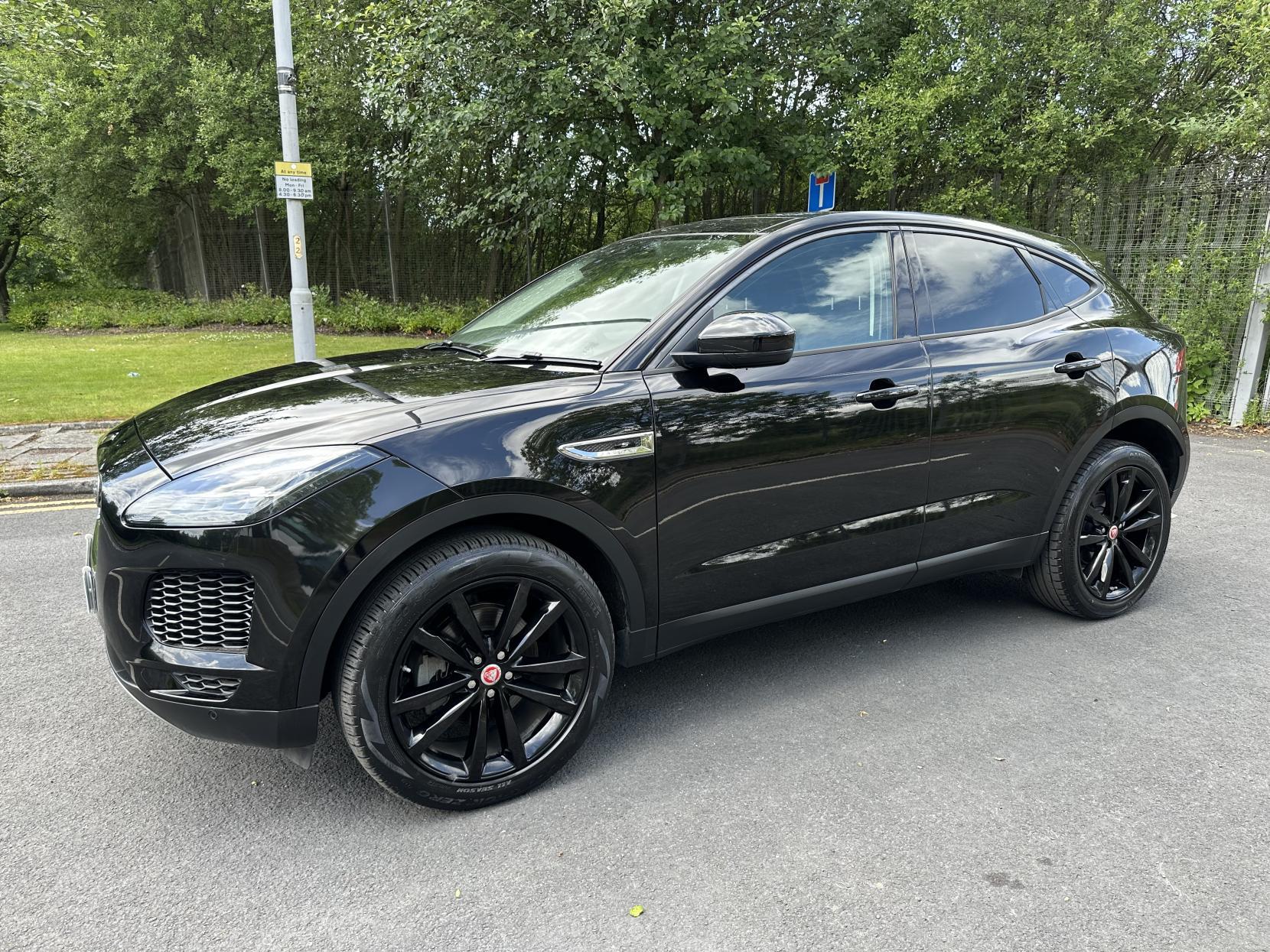 Jaguar E Pace