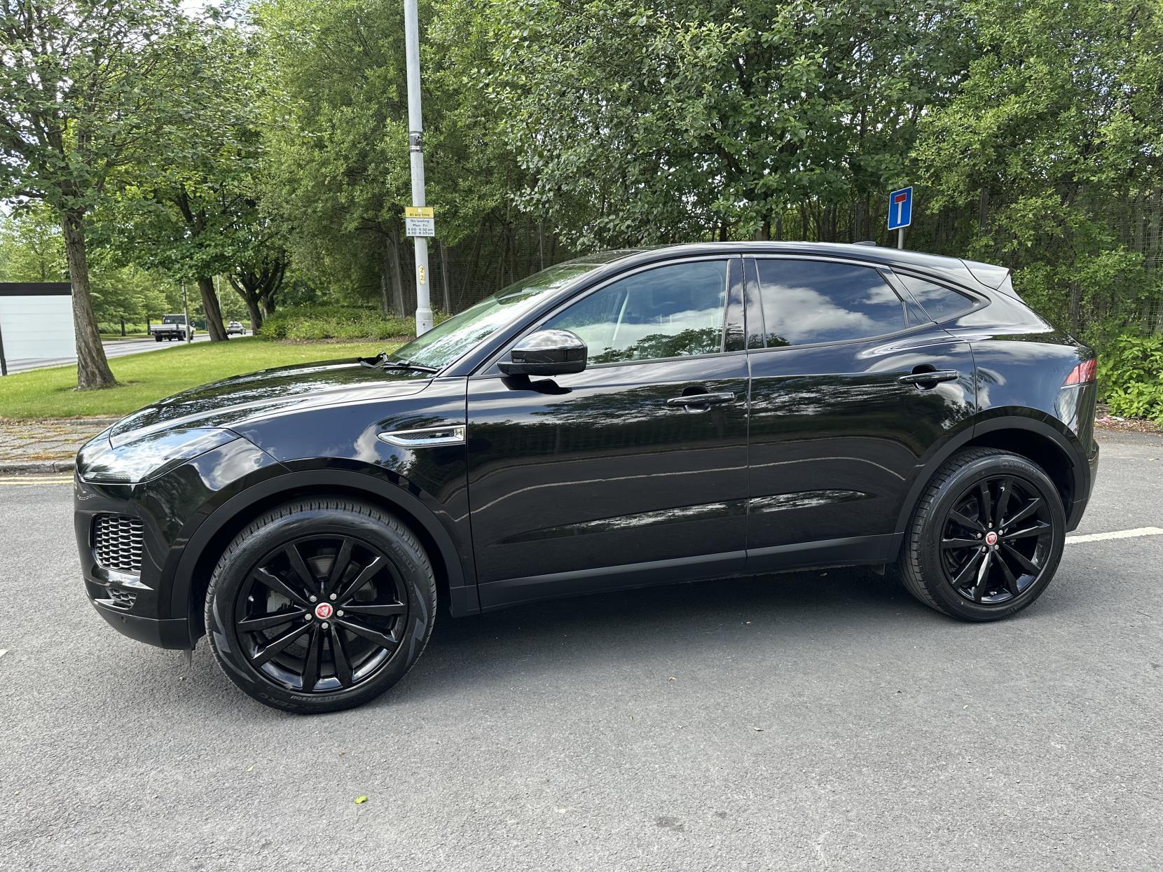 Jaguar E Pace