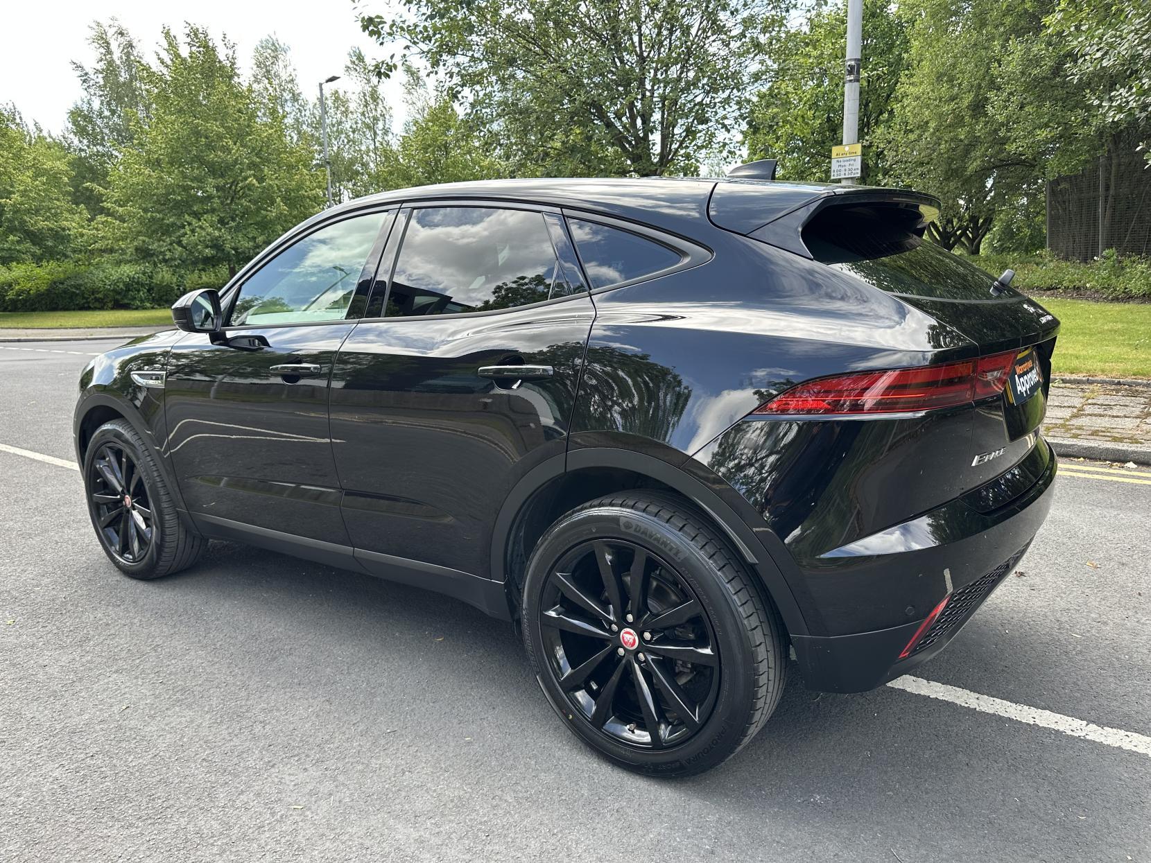 Jaguar E Pace