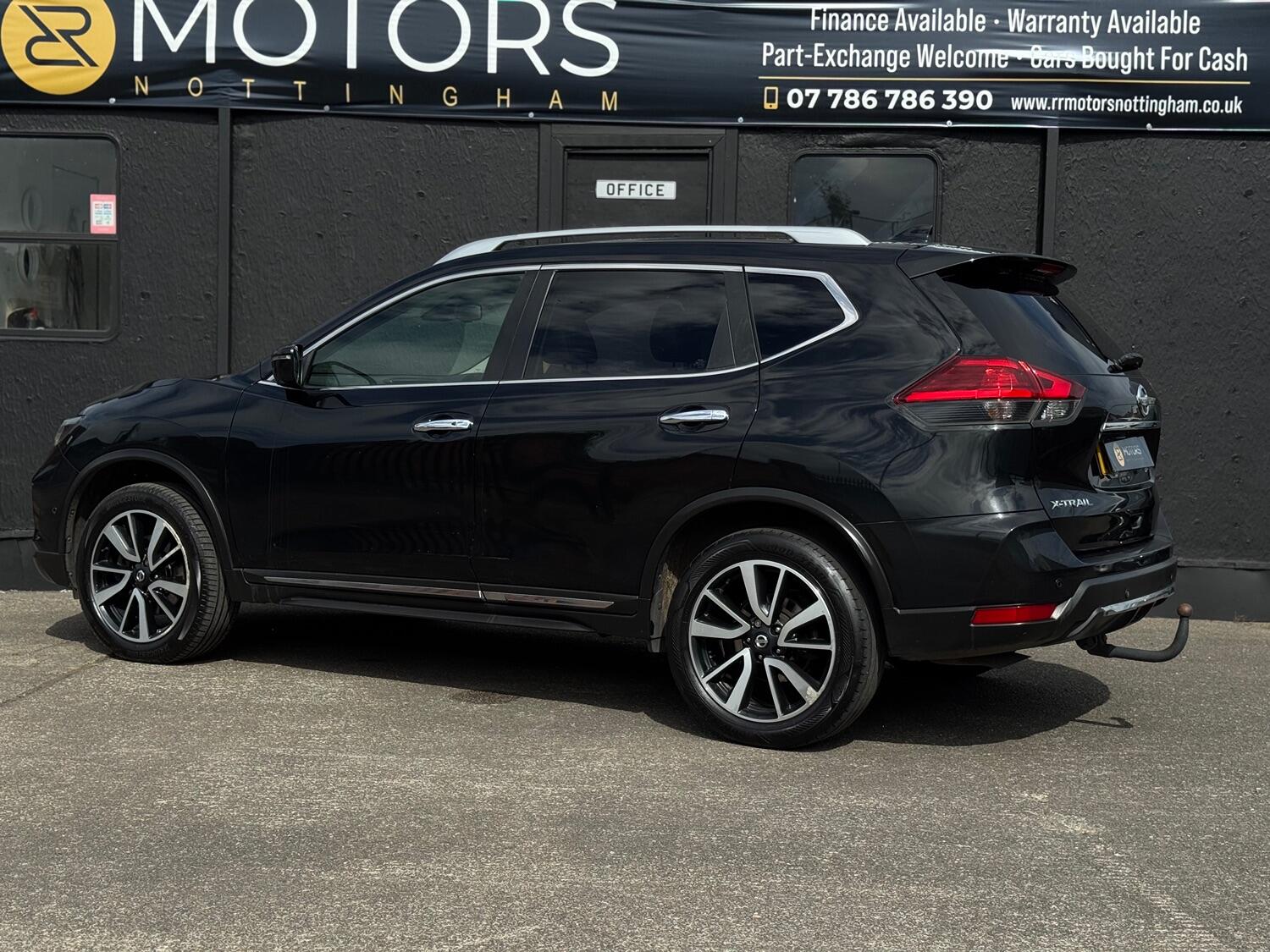 Nissan X Trail