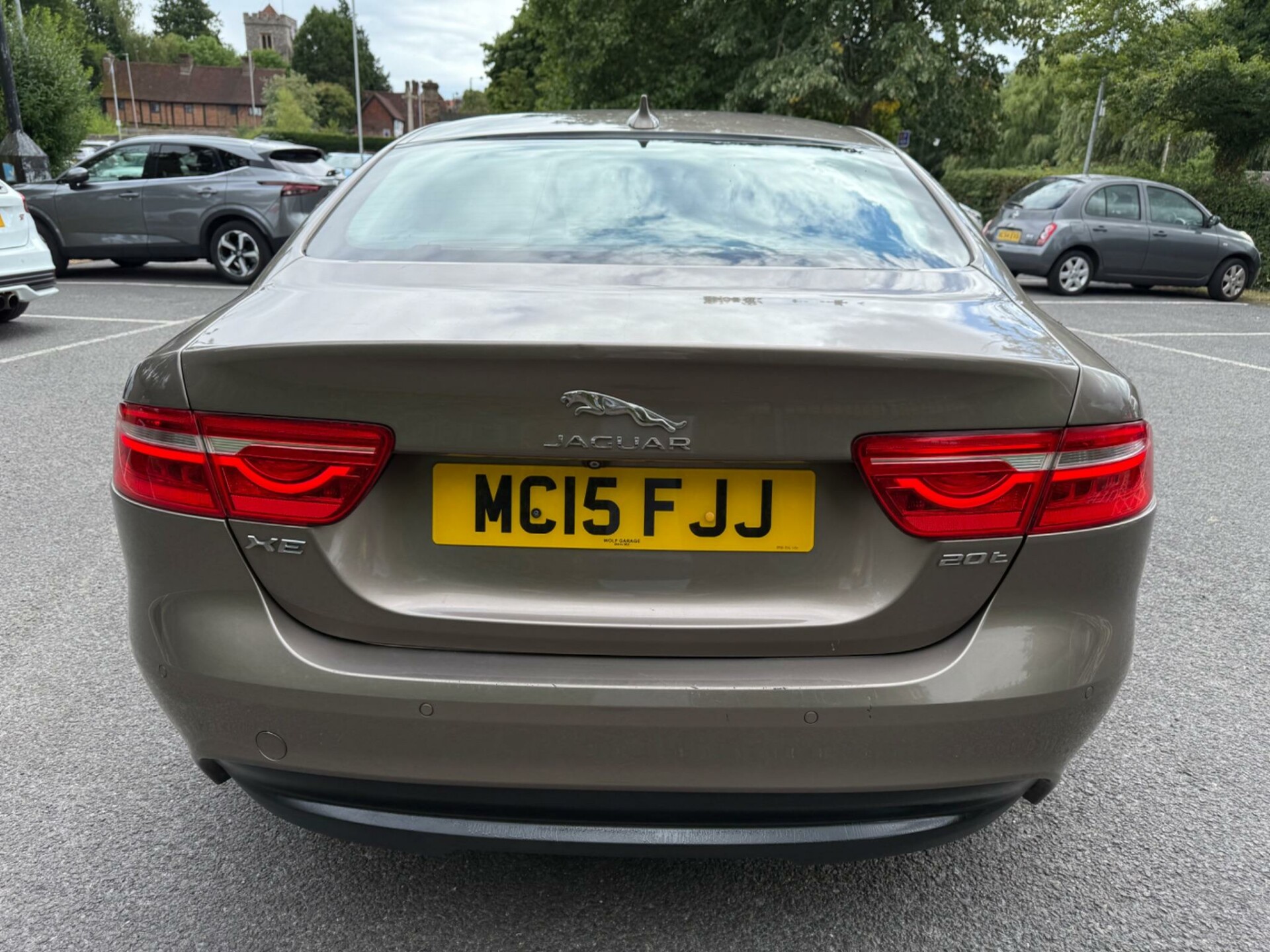 Jaguar XE