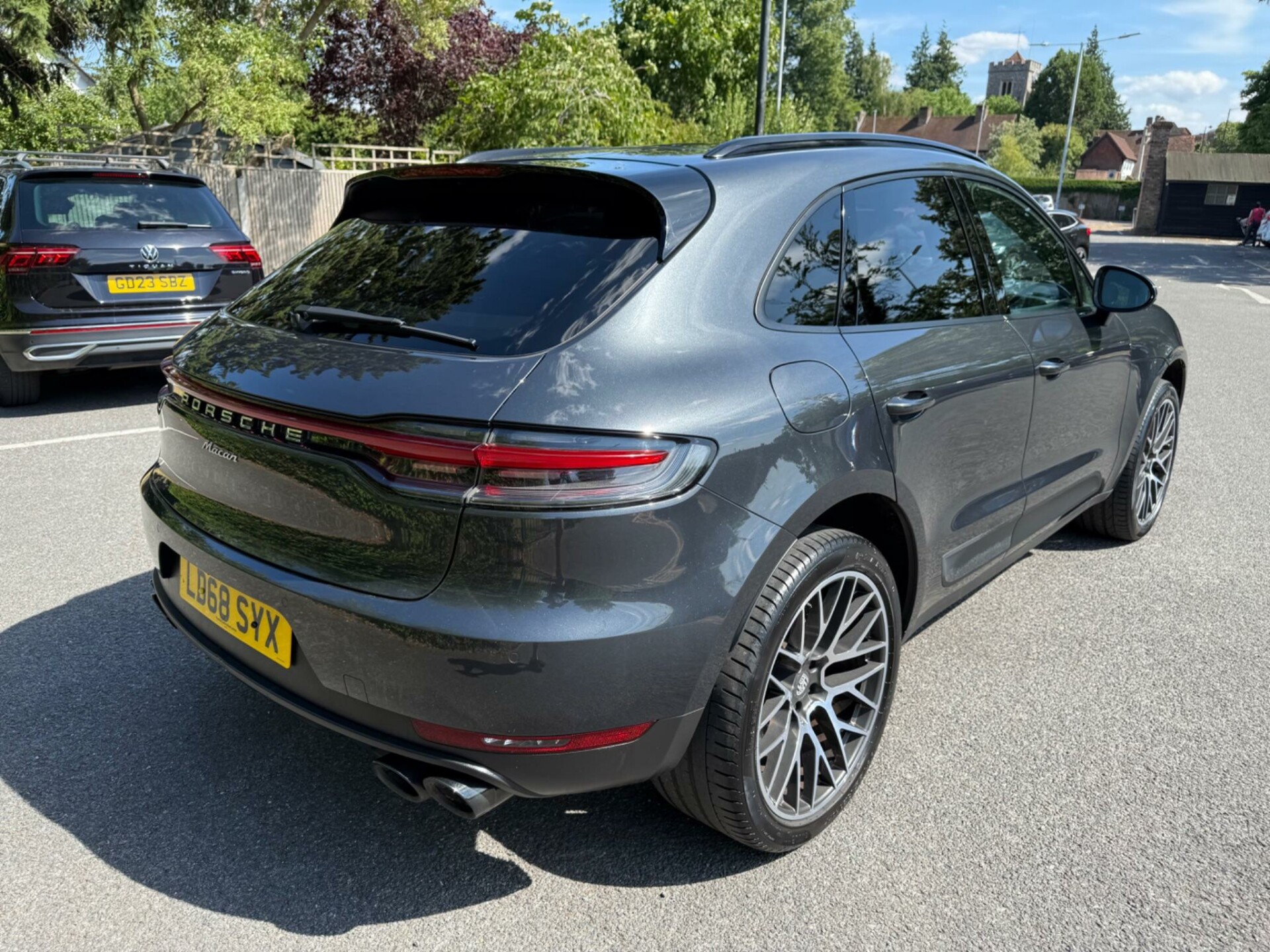 Porsche Macan