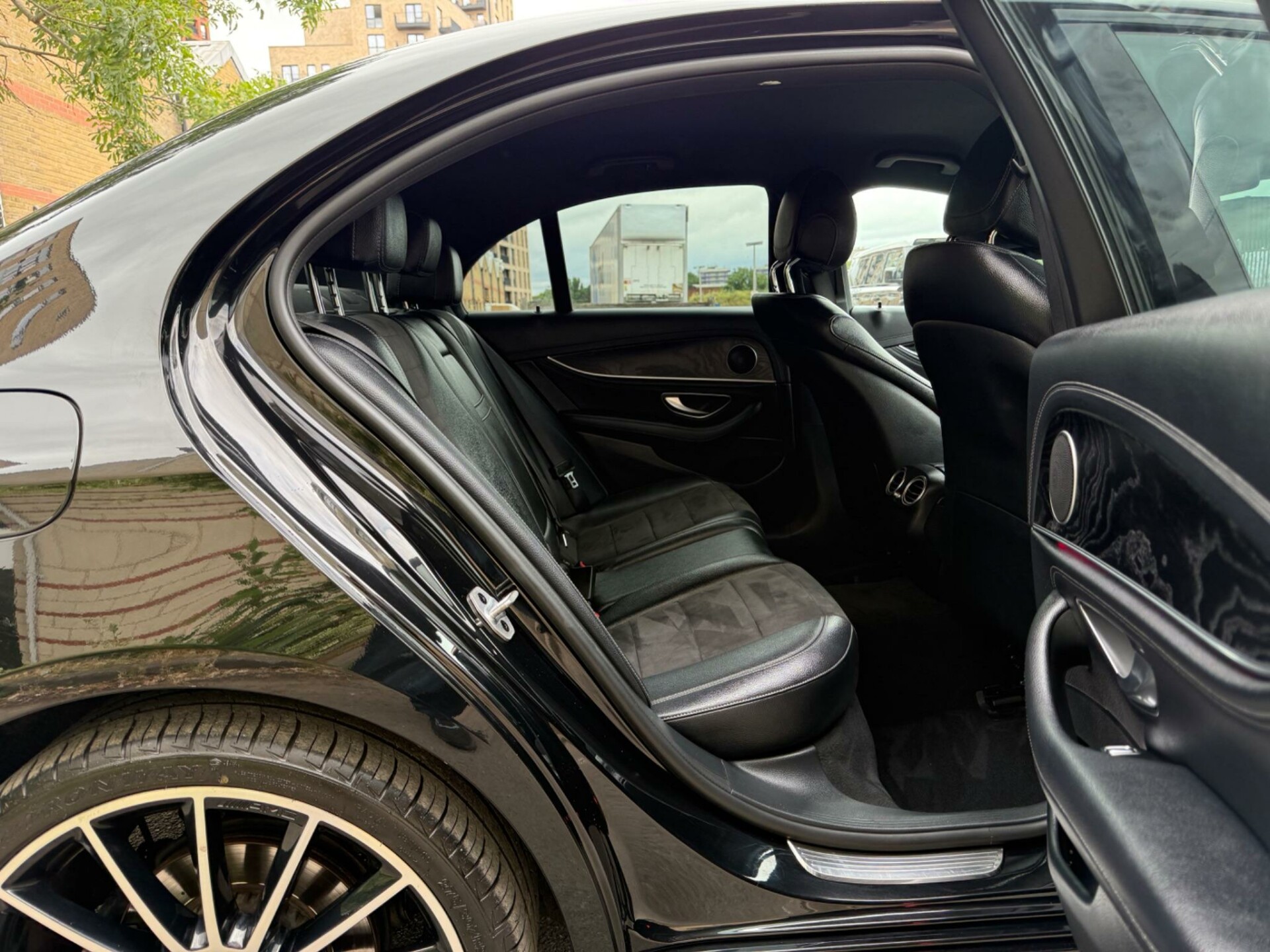 Mercedes Benz E Class