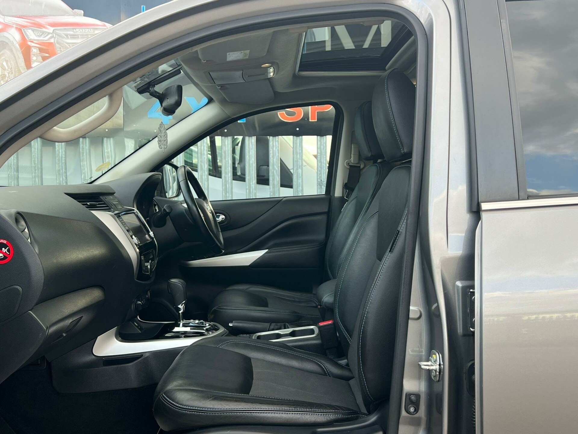 Nissan Navara