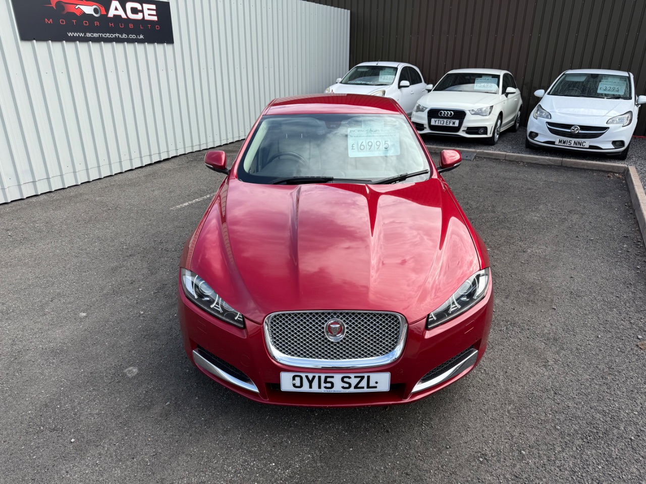 Jaguar XF